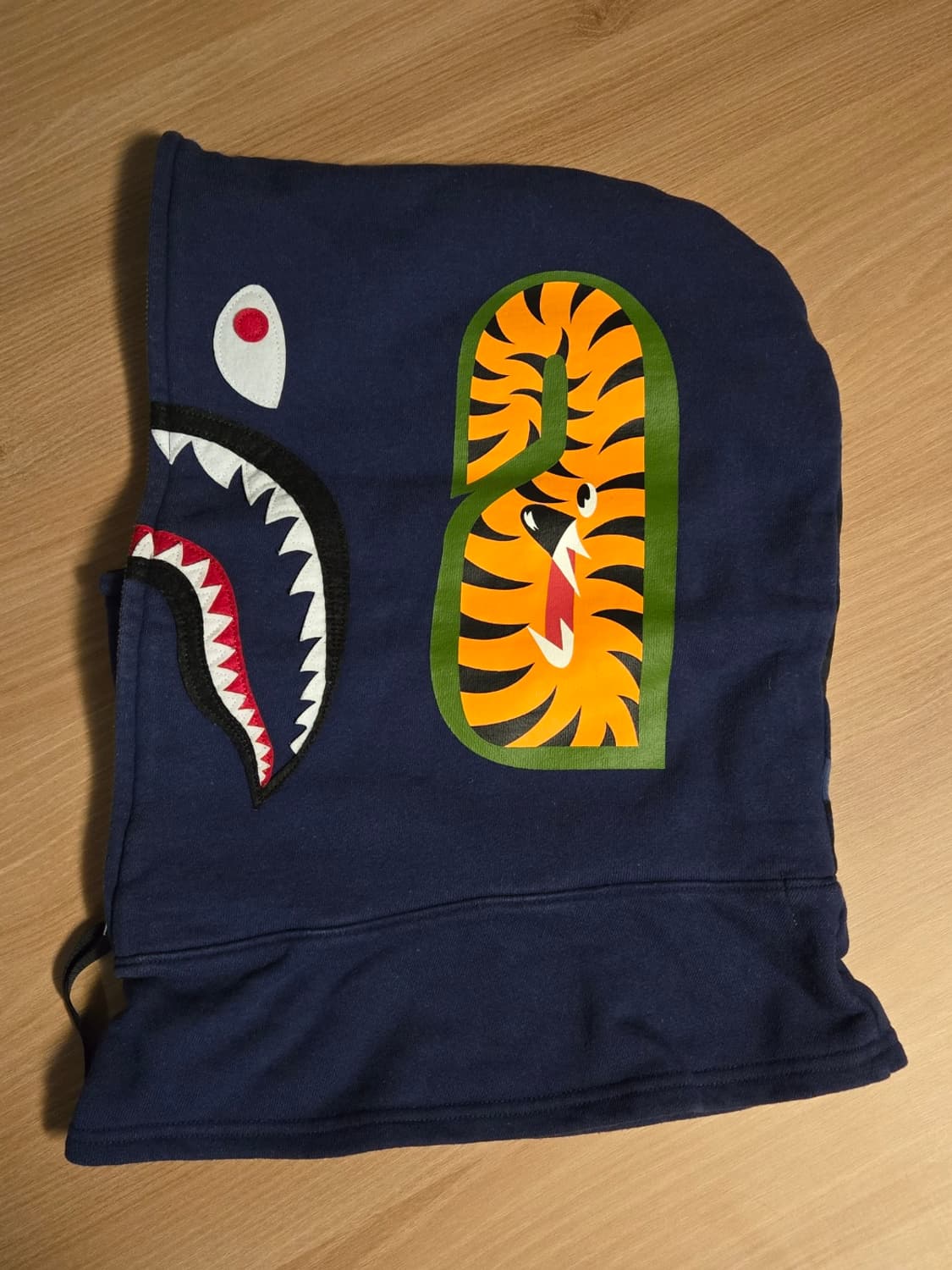 베이프 샤크 페이스마스크 상품이미지2