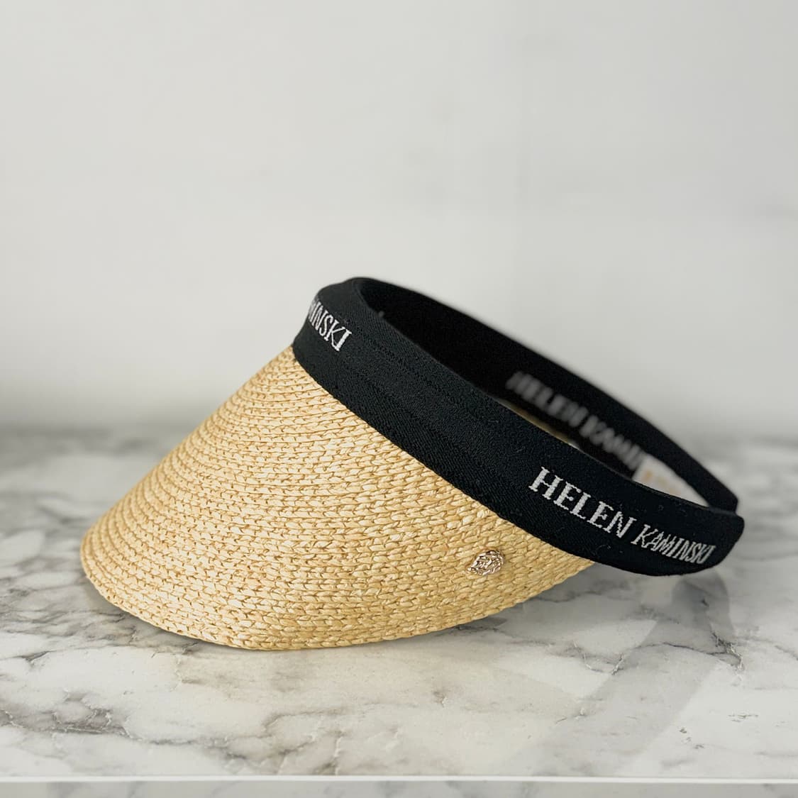 헬렌카민스키 내추럴 블랙로고 비앙카 상품이미지2