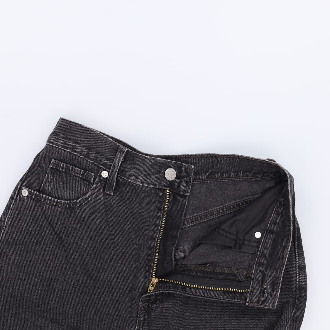 [26] 리바이스 여성 흑청 와이드 데님팬츠 0116H2 상품이미지4