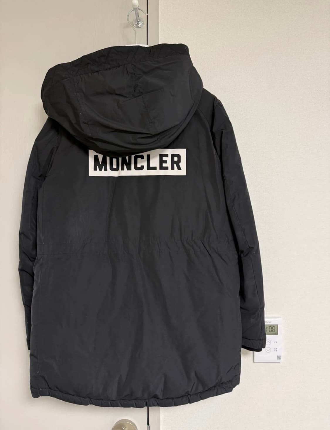 몽클레어 키즈 14Y 후드 패딩 블랙 상품이미지2