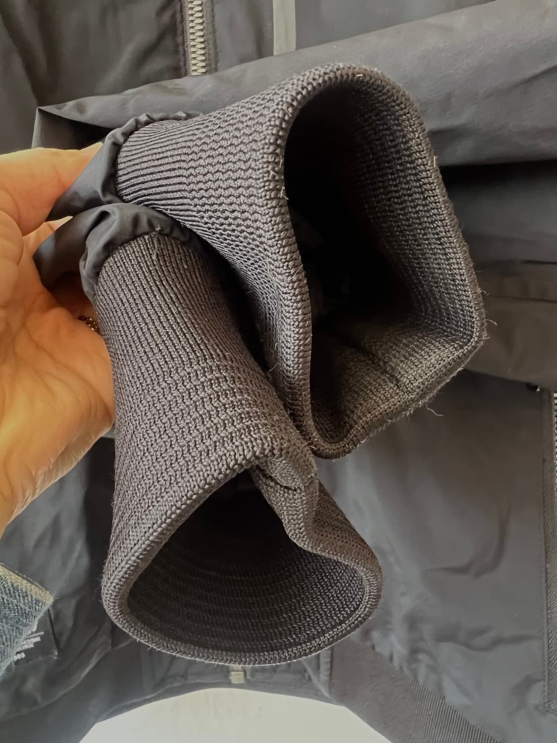 디스커버리 남성 블랙 블루종점퍼 신슐레이트 상품이미지4