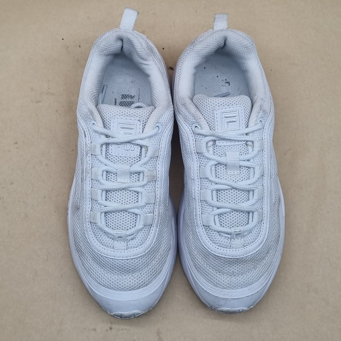 휠라 디스럭터 트레이너 운동화240 상품이미지2