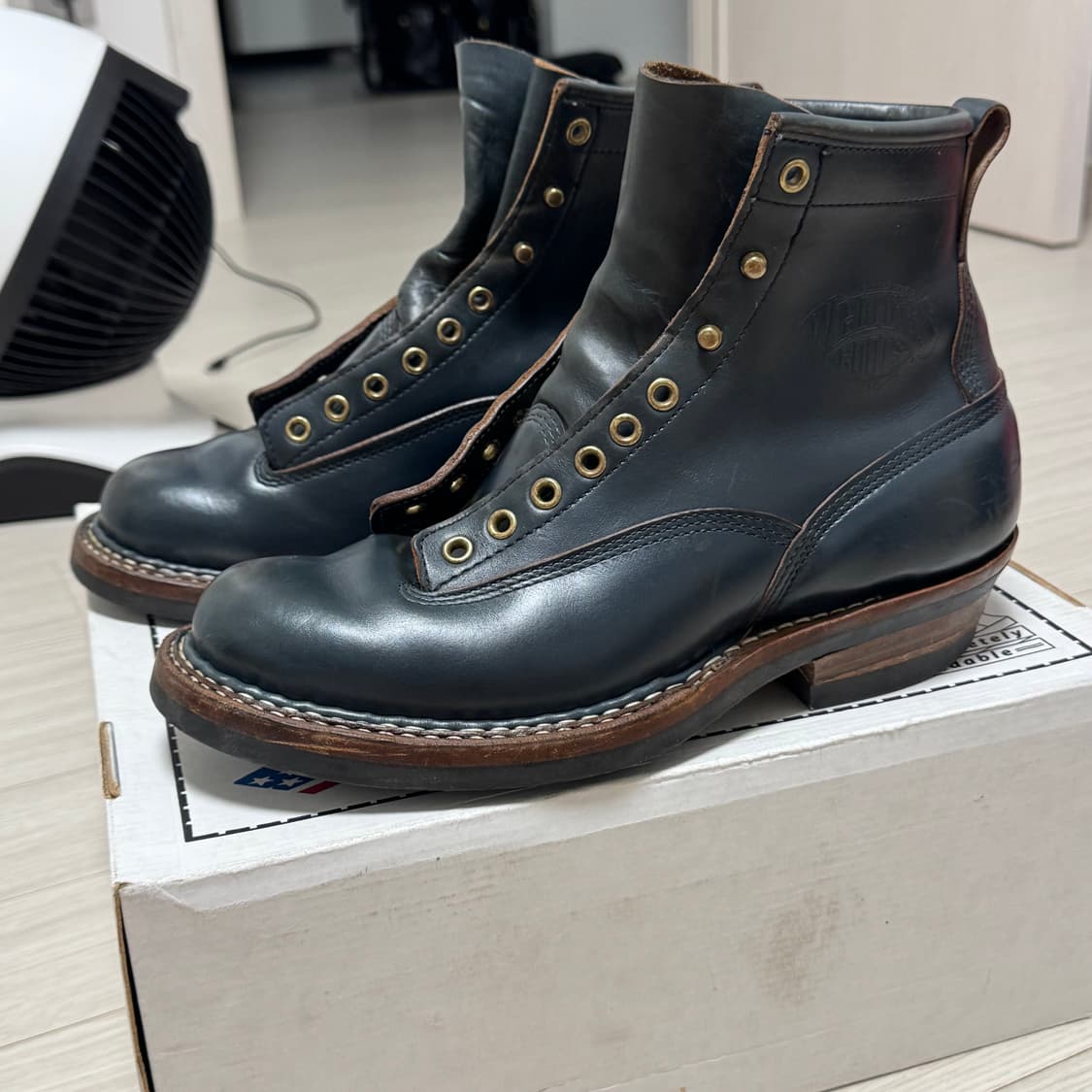 화이츠부츠 스모크점퍼 네이비 크롬악셀 8.5E 상품이미지10