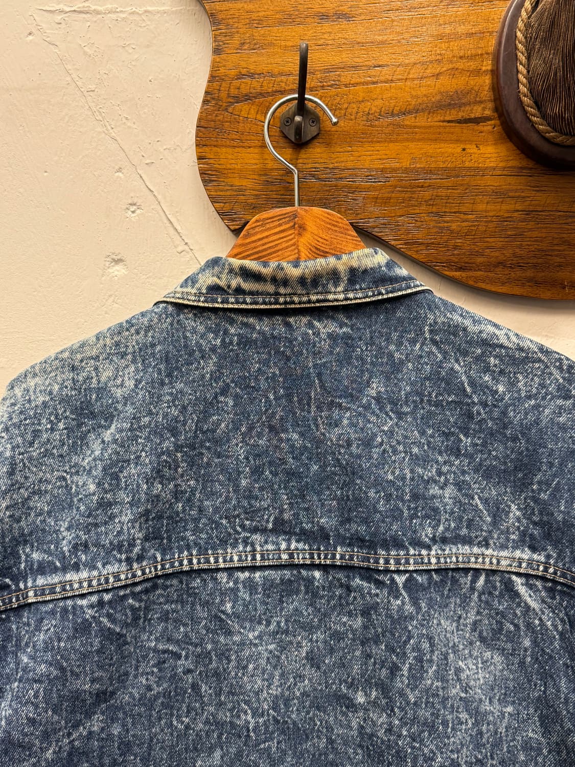 90s Japan Snow Wash Pleated Denim Jacket 상품이미지6