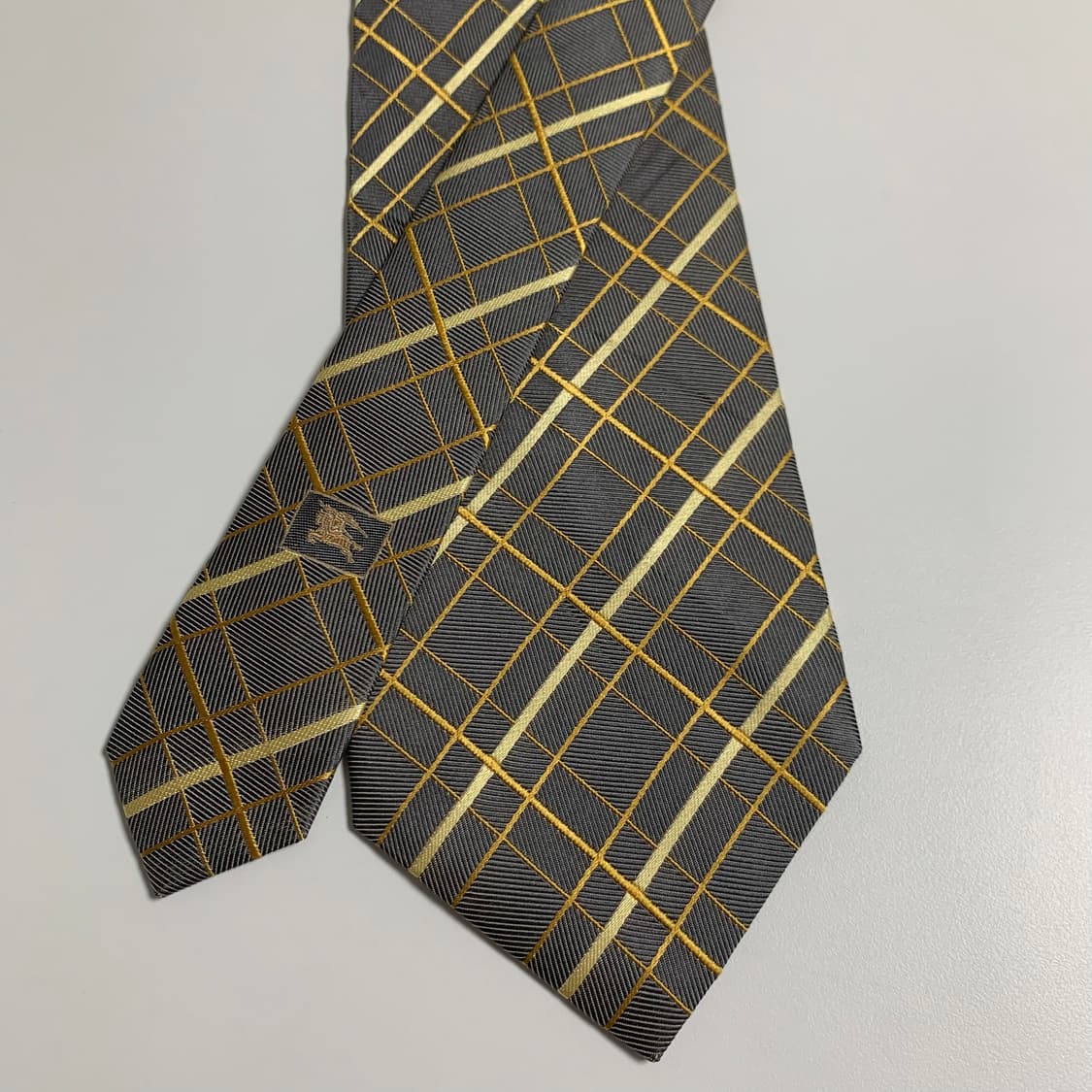 버버리(BURBERRY) 체크무늬 명품넥타이 최상급 혼주넥타이 A+등급 상품이미지4