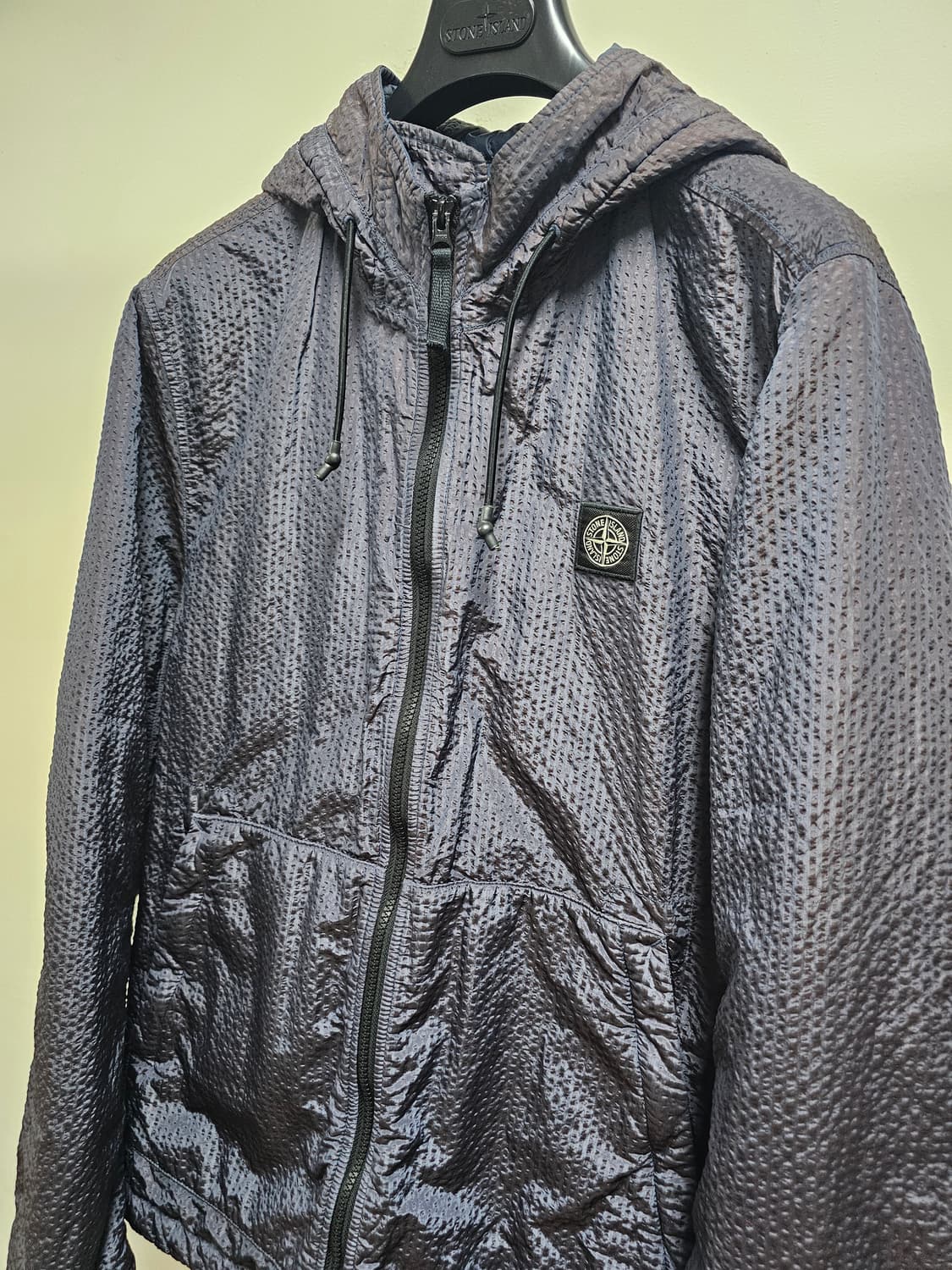 스톤아일랜드 POLY-COLOUR FRAME PRIMALOFT 자켓 상품이미지9