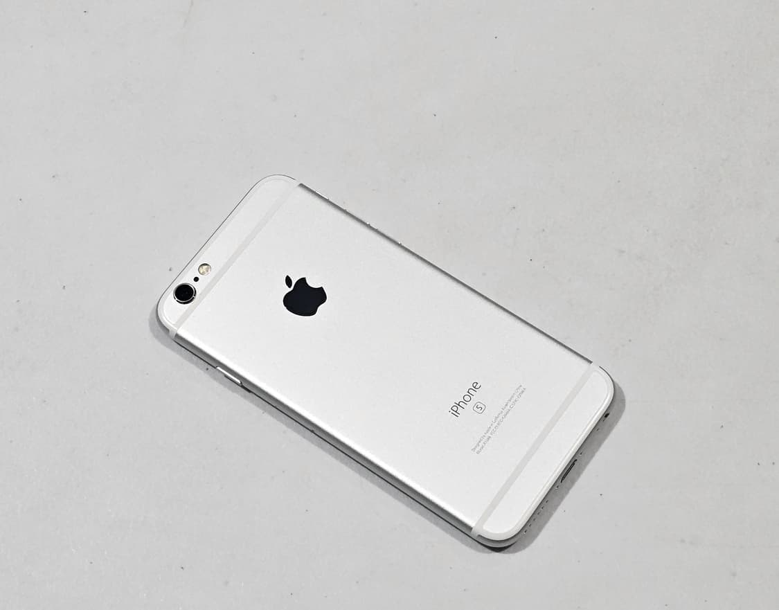 [순정정품] 아이폰6S 64GB 무음카메라 배터리신품 실버 상품이미지1