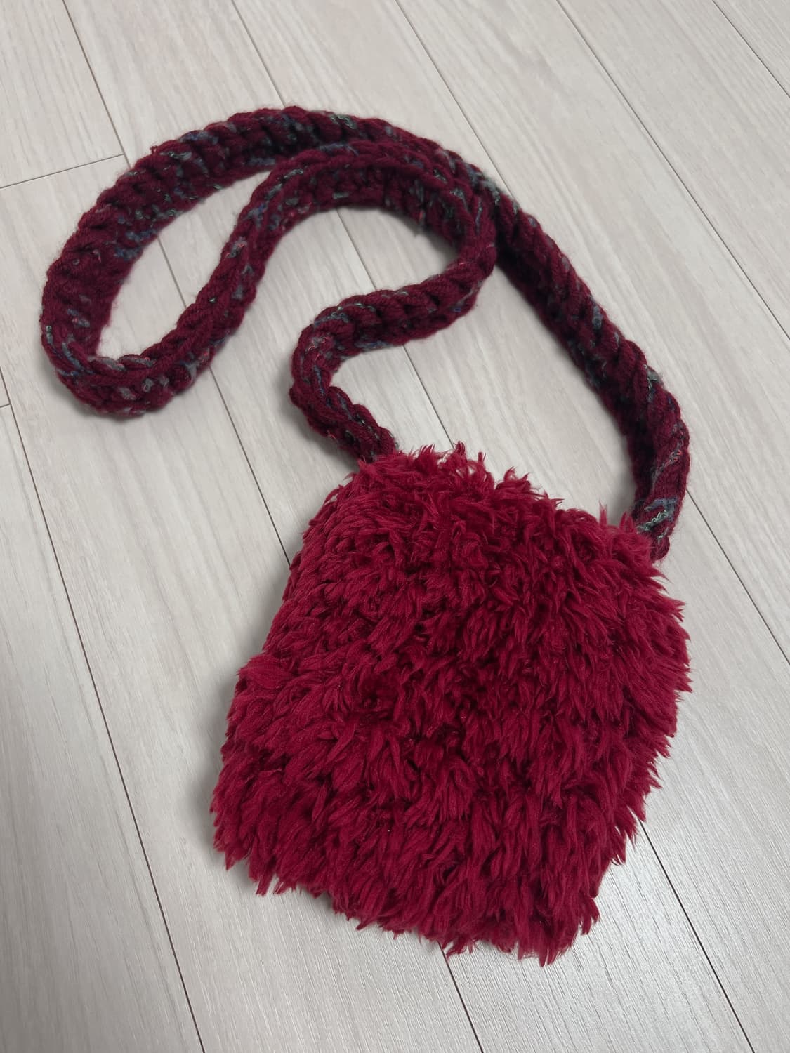 미수아바흐브 테디 미니 크로스백 버건디 상품이미지4