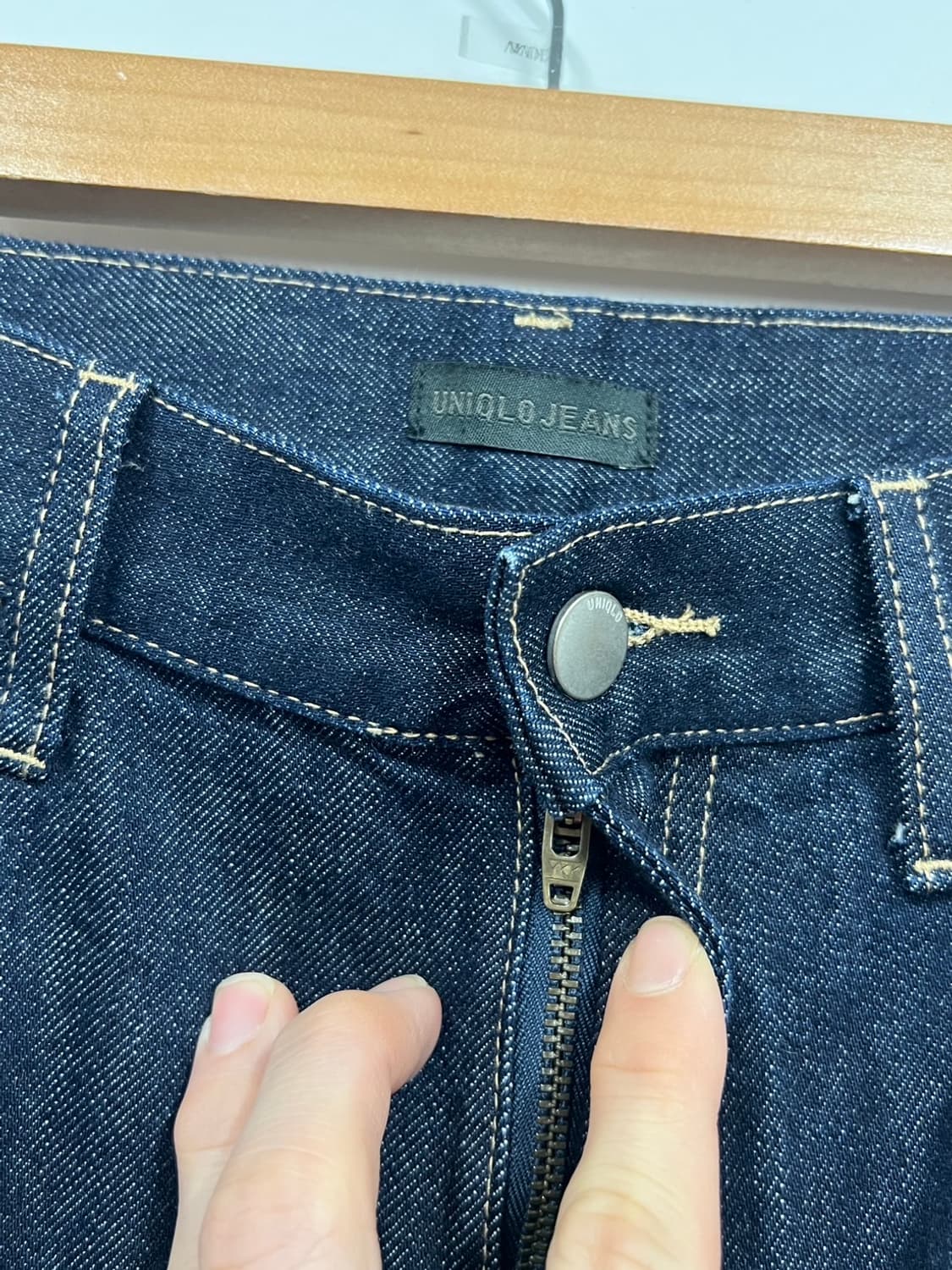 유니클로  와이드 스트레이트 생지 데님 팬츠  상품이미지3