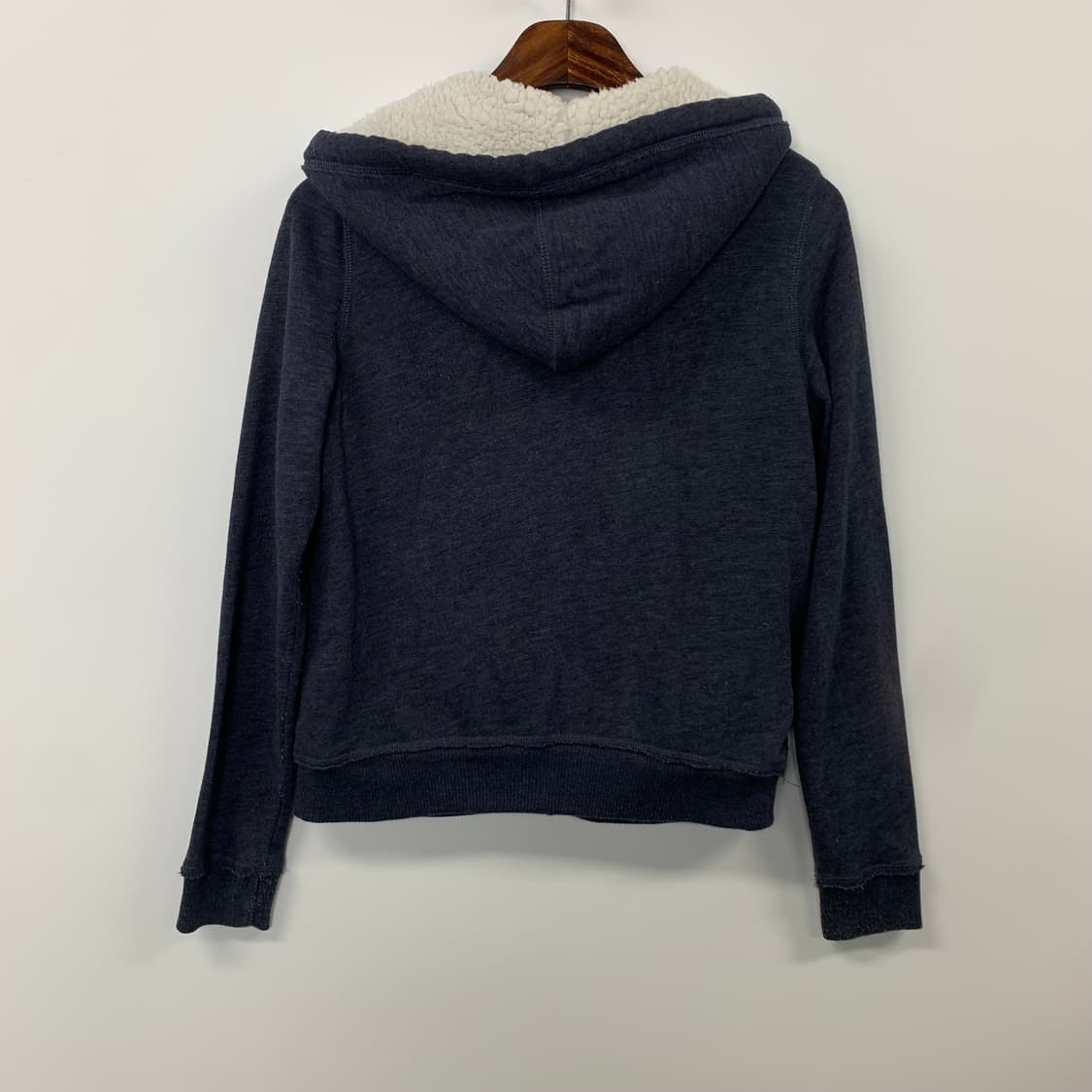 아베크롬비 y2k 와투케 양털 후드집업 상품이미지3