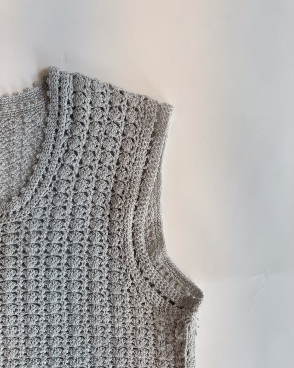Gray Crochet Shell Top  상품이미지2