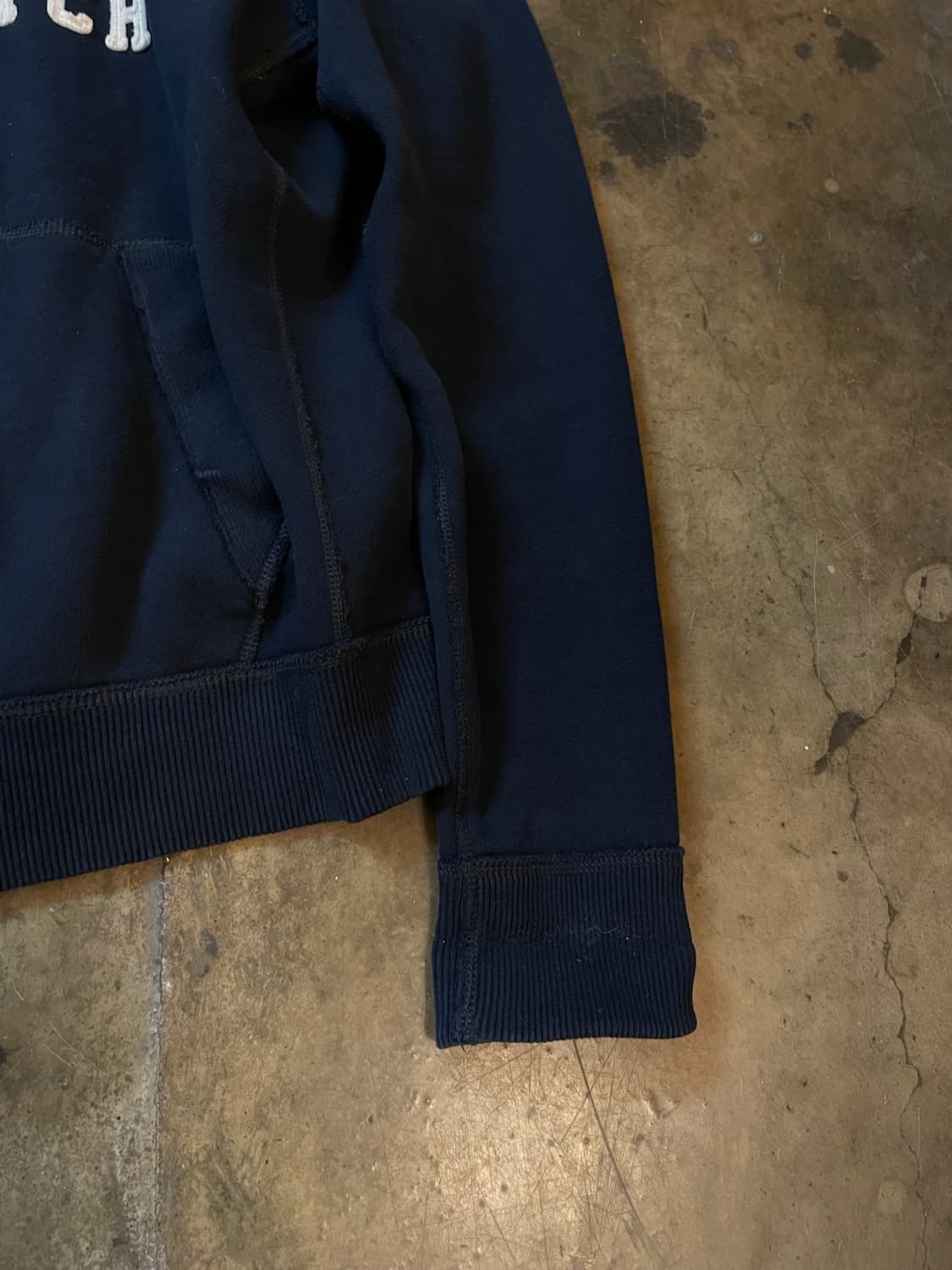 아베크롬비 & 피치 로고 다크네이비 후드 집업  상품이미지4