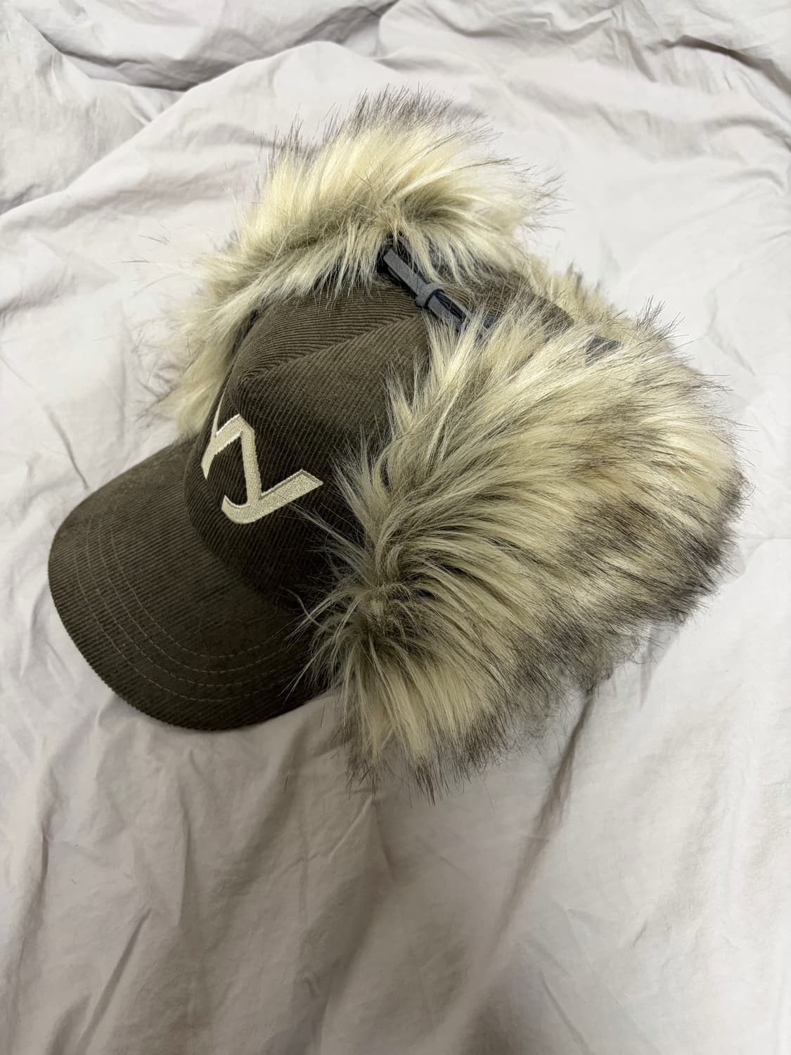 오픈와이와이 폭스 퍼 캡 상품이미지2