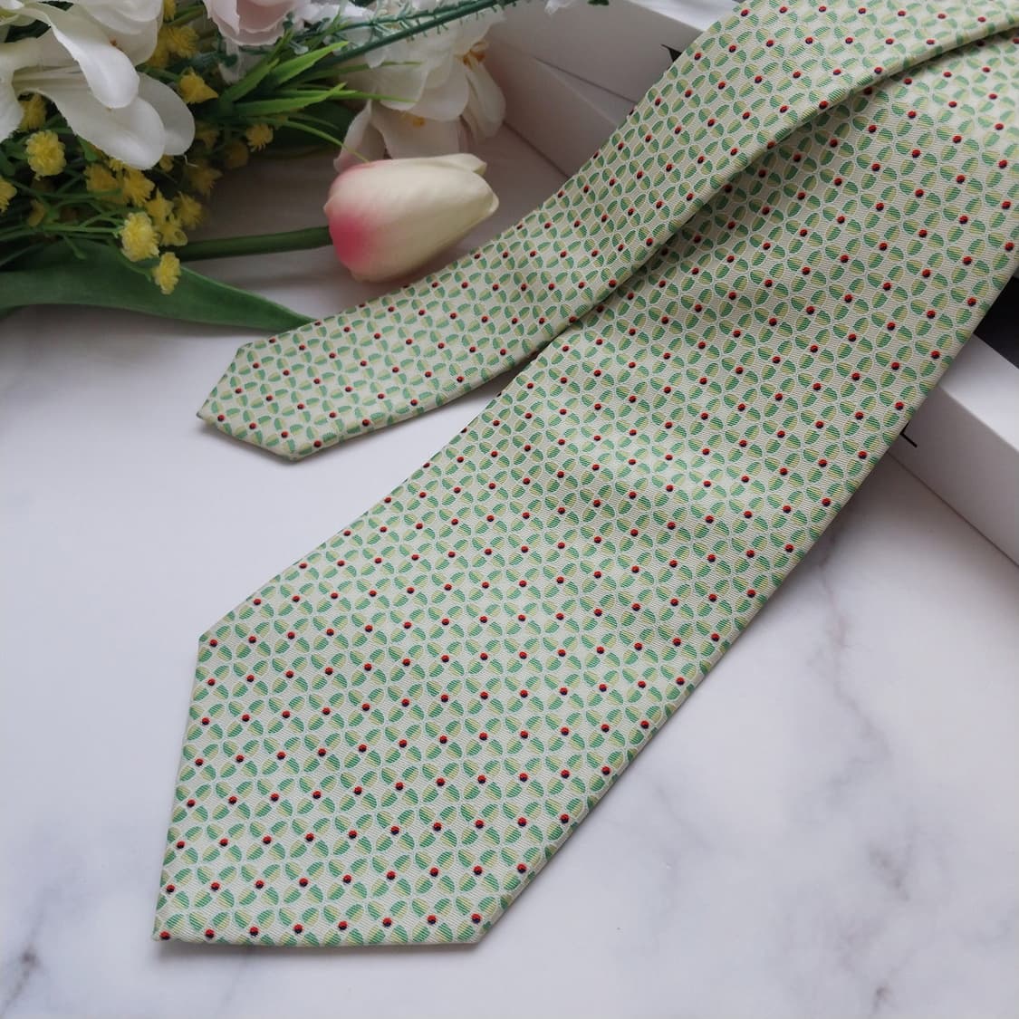 메트로시티 실크 민트그린 지오메트릭 넥타이 8.5cm A+등급 K932
 상품이미지3