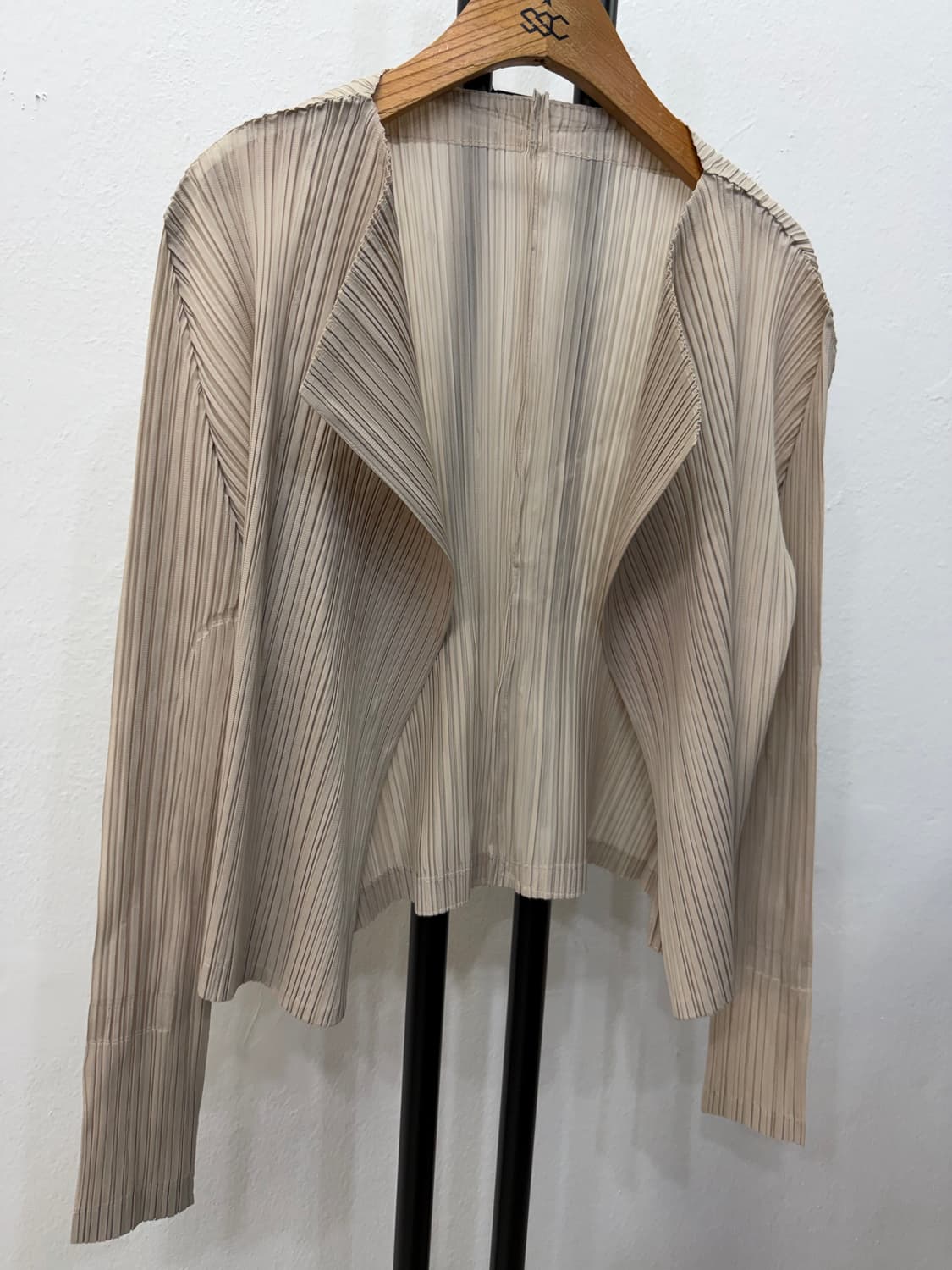 정품) 세인트존 센존 25ss 플리츠 자켓 M 상품이미지2