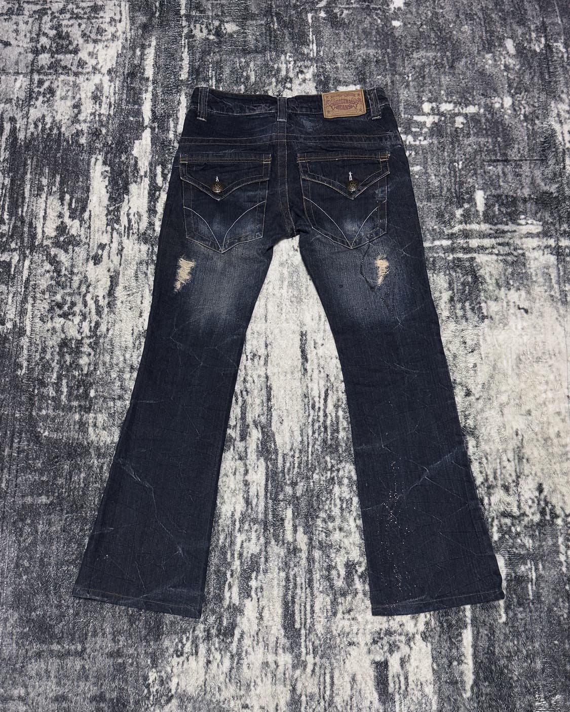 {UNKNOWN} Skull Patch Flare Jeans 상품이미지2