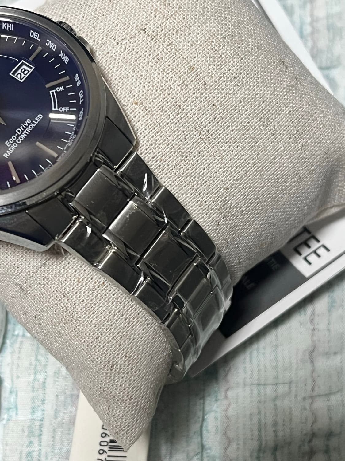 시티즌 에코드라이브 라디오컨트롤 시계 새제품 (CB0250-84L) 상품이미지2