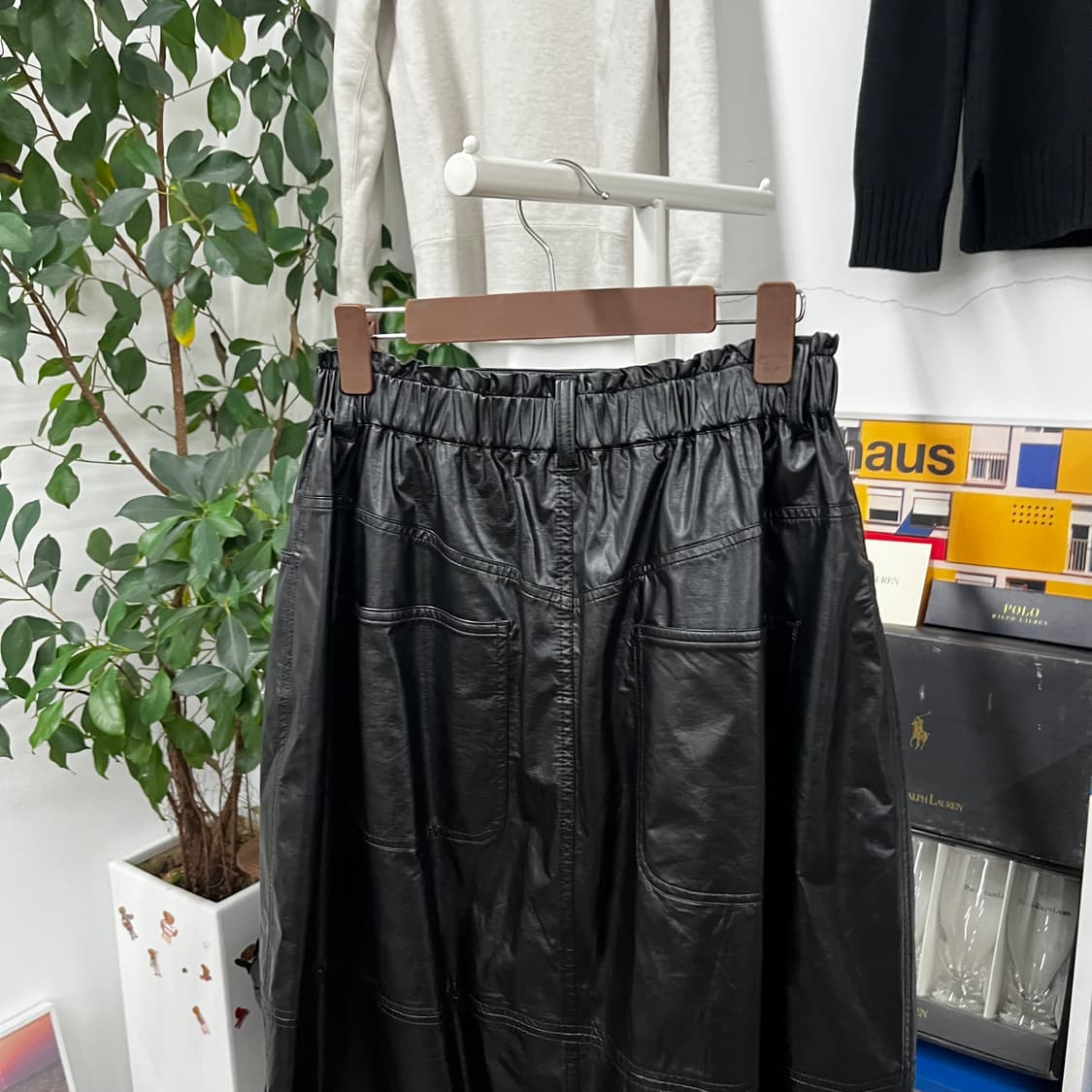 비이커 레더 스커트 1 상품이미지3