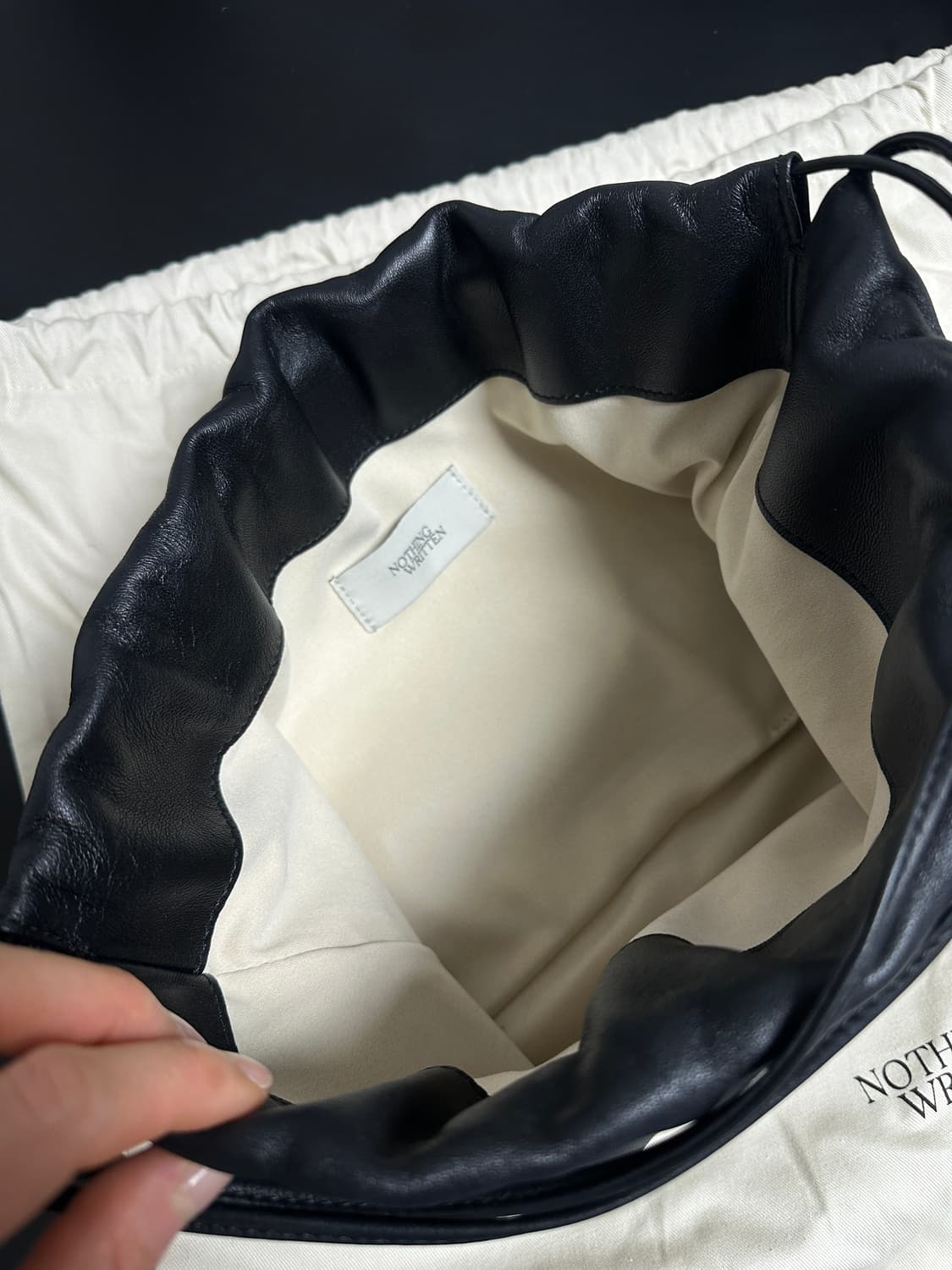 낫띵리튼 Nella strap large bag (Black) 넬라백 상품이미지9