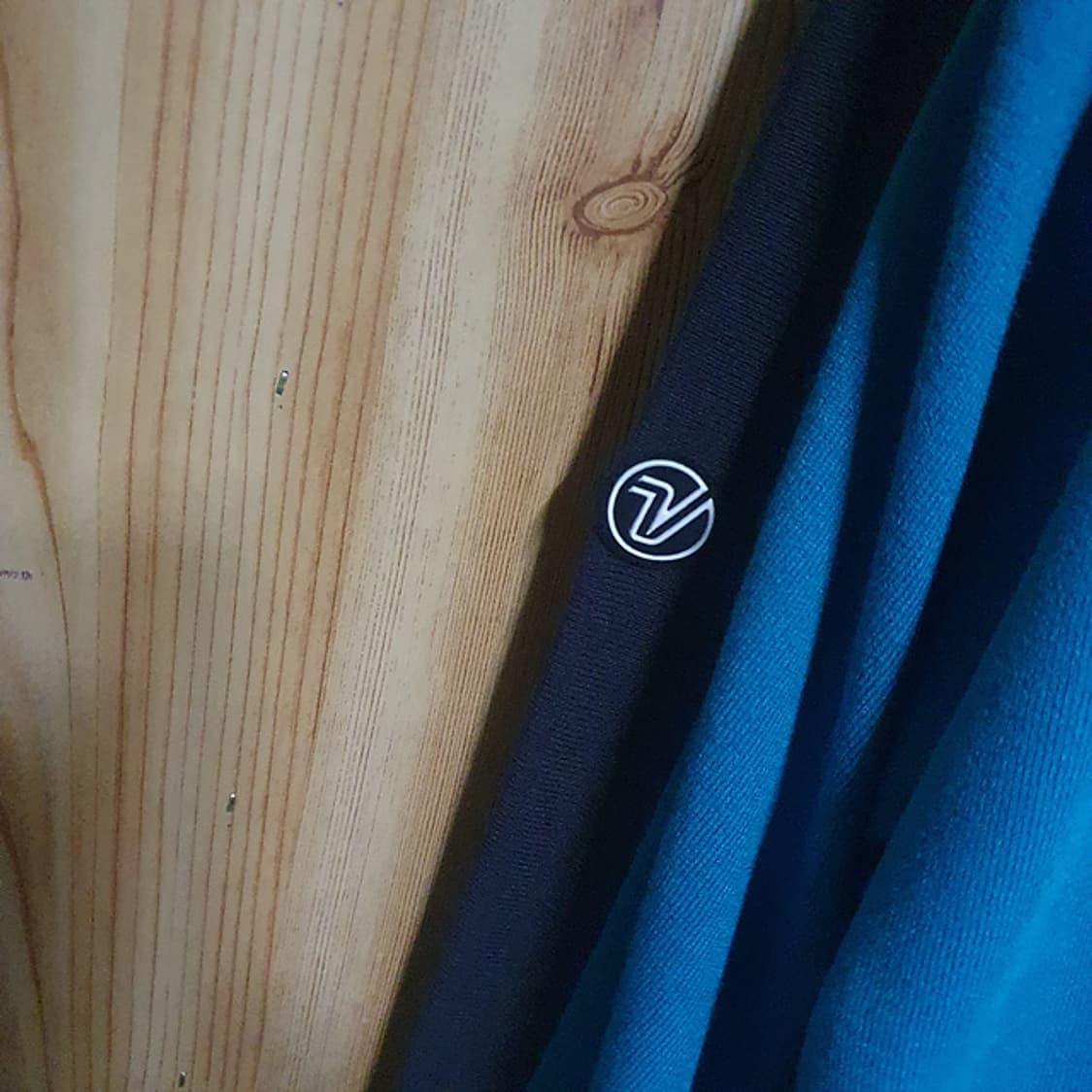 볼빅 반집업 니트 105 상품이미지3