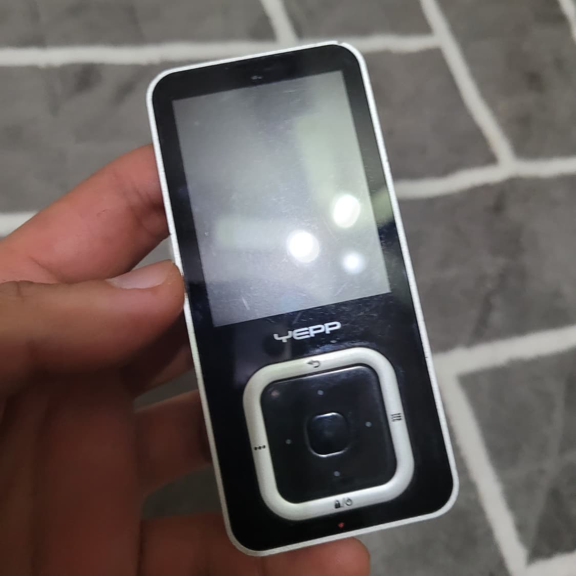 삼성 옙 YP-Q3 4기가 mp3 상품이미지2