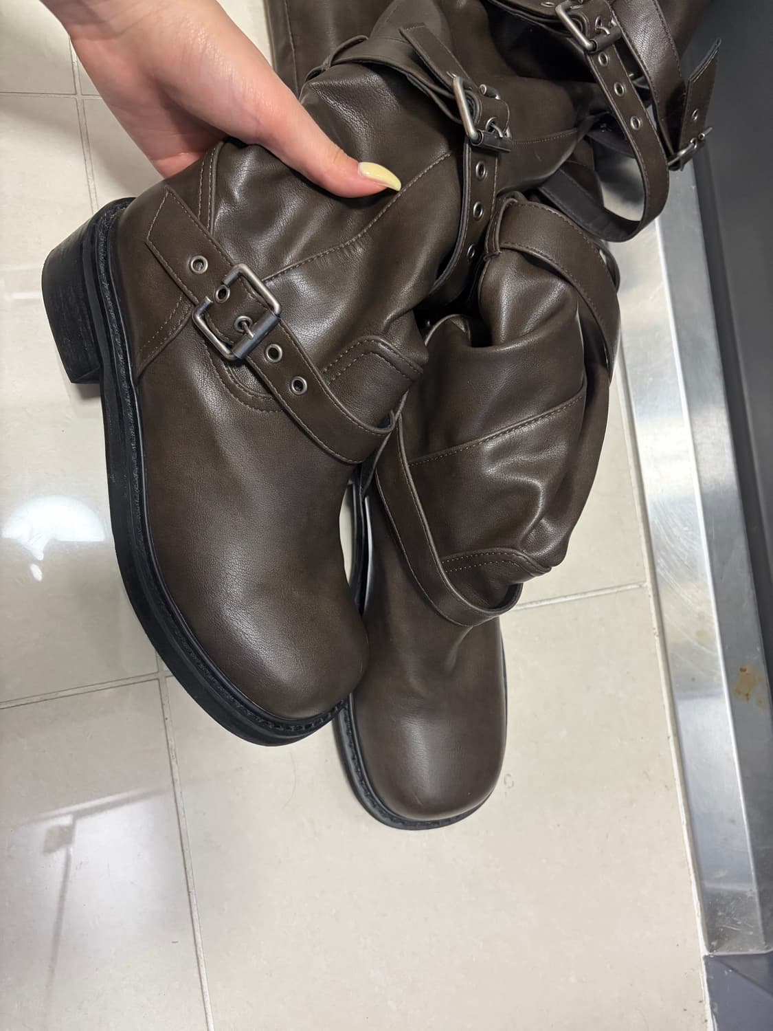 블랙업 코젤라 링클 레더 부츠 상품이미지8