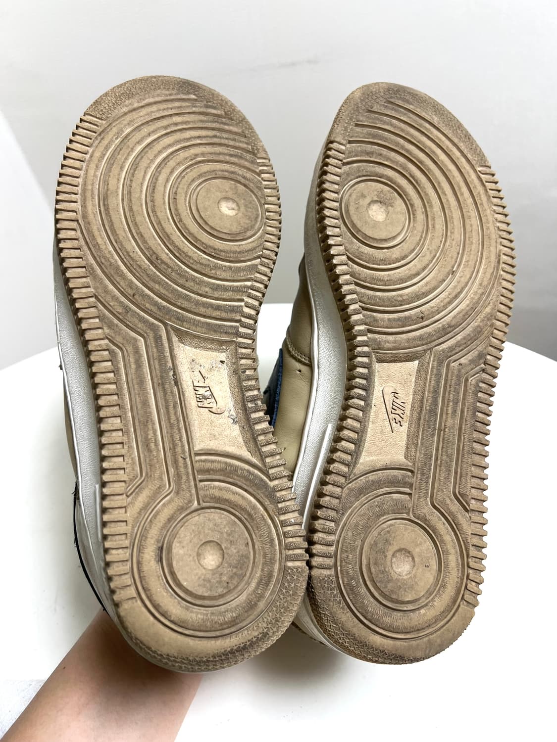 [280] 나이키 에어 포스 원 로우 머쉬룸 상품이미지7