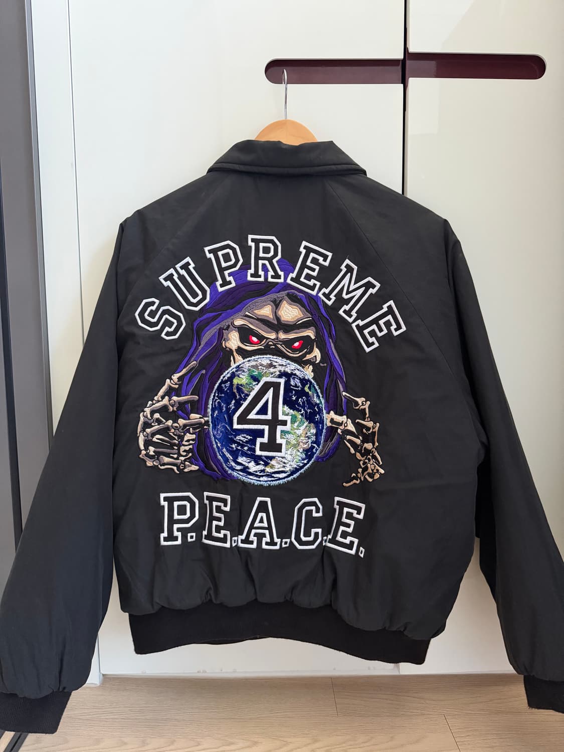 슈프림 누빔 봄버 자켓 M사이즈  상품이미지2