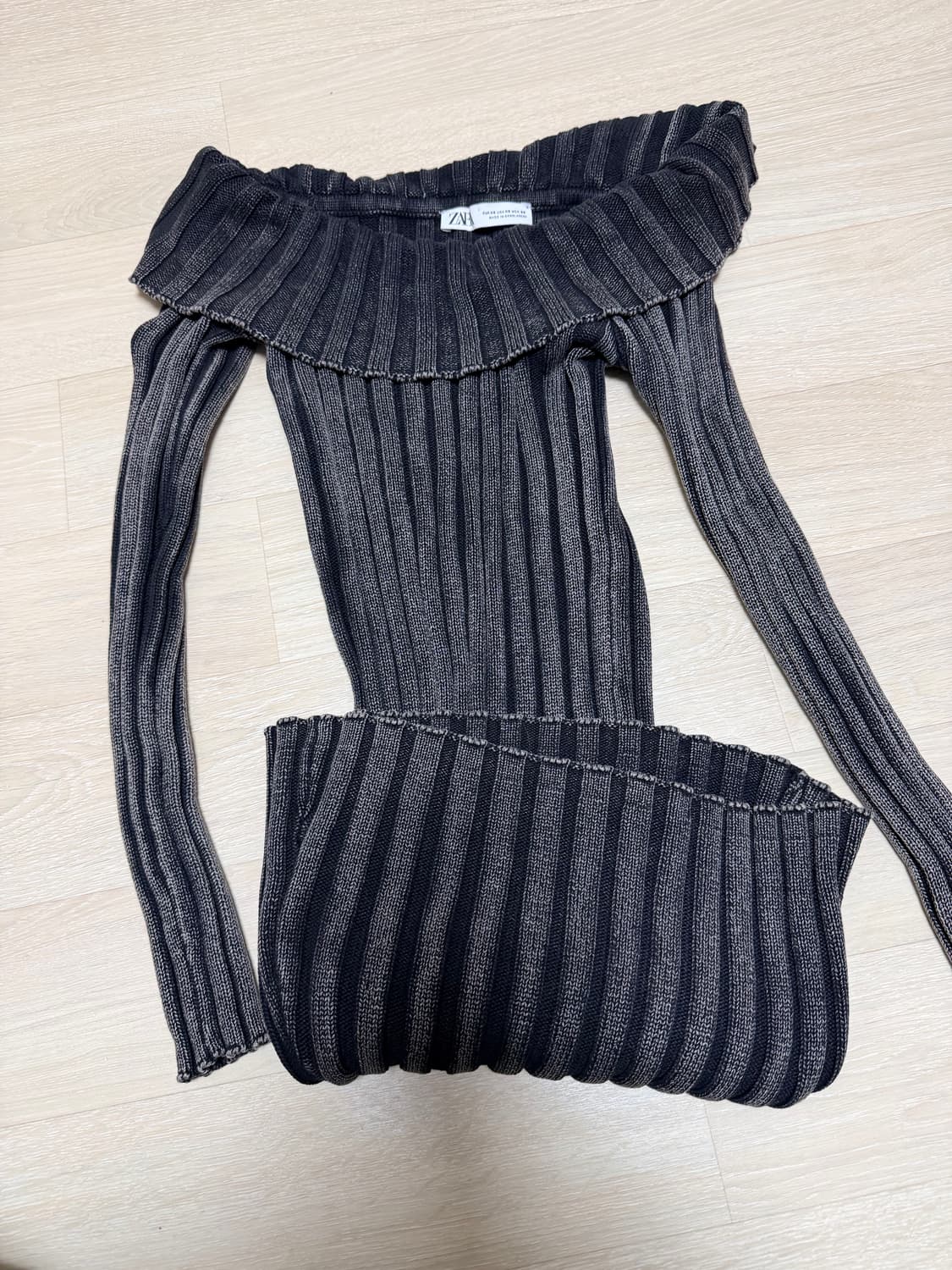 자라 오프숄더 원피스 상품이미지1