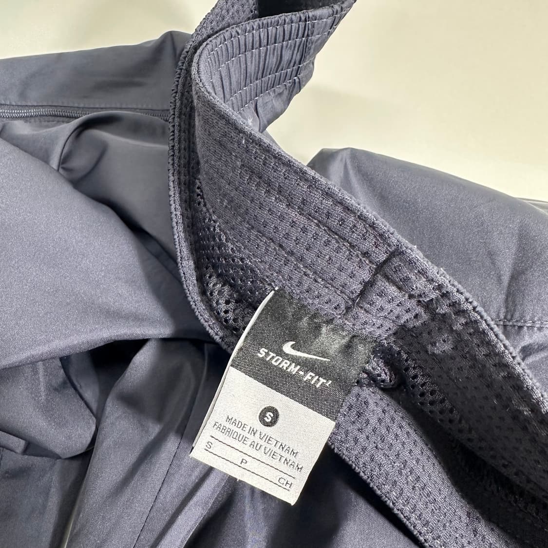 우먼M-L 나이키 다크네이비 레귤러핏 바람막이 팬츠 상품이미지4