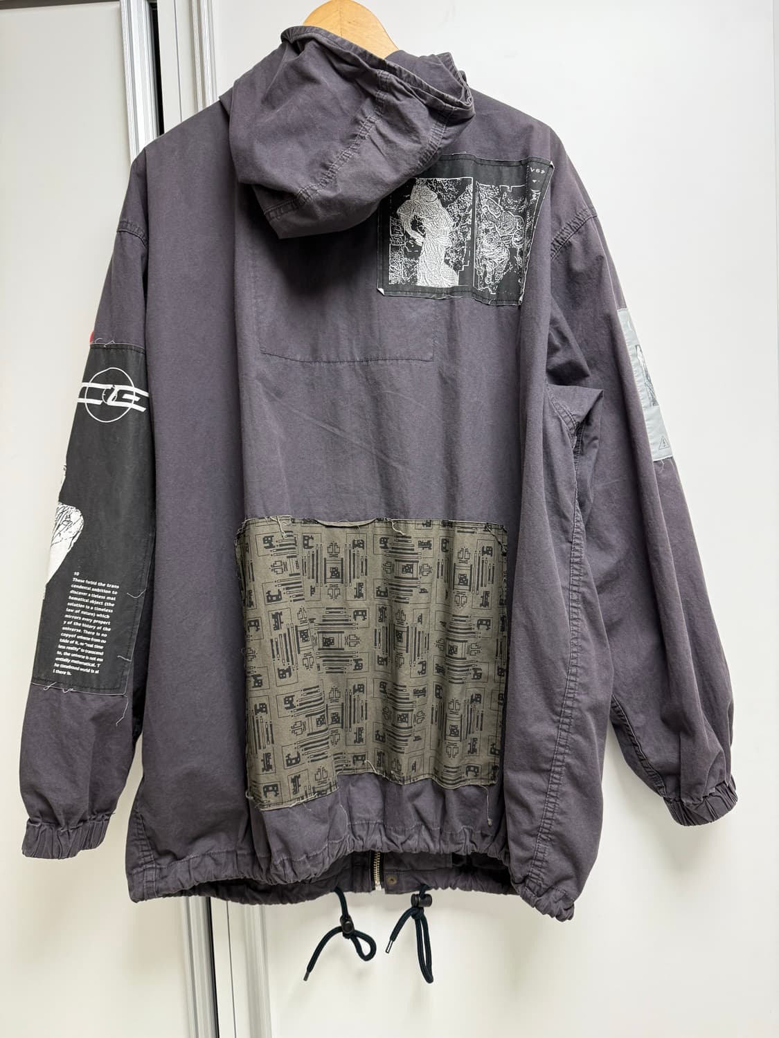 카브엠트 패치 밀리터리 후드 파카 상품이미지5