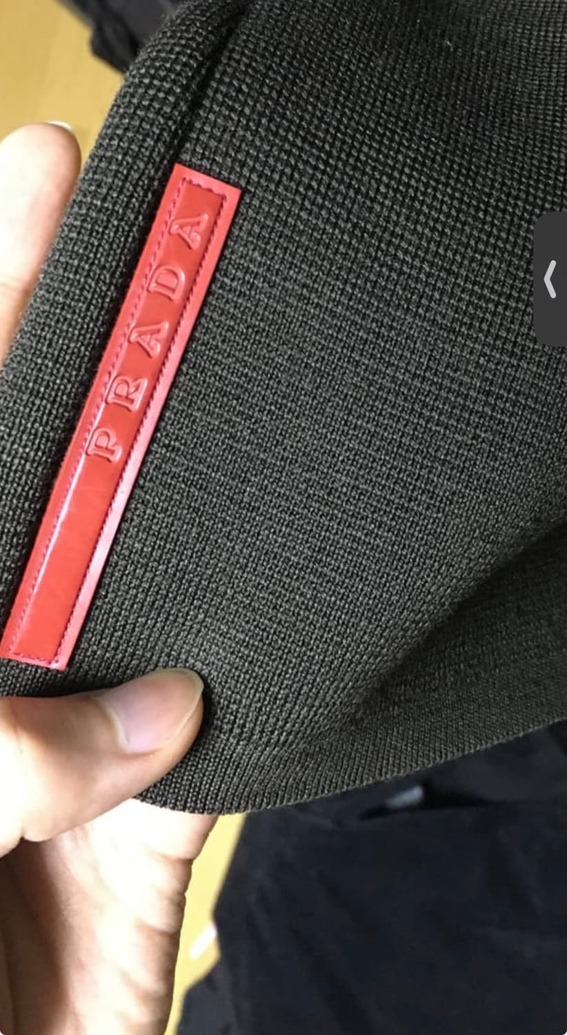 프라다 니트 상품이미지3