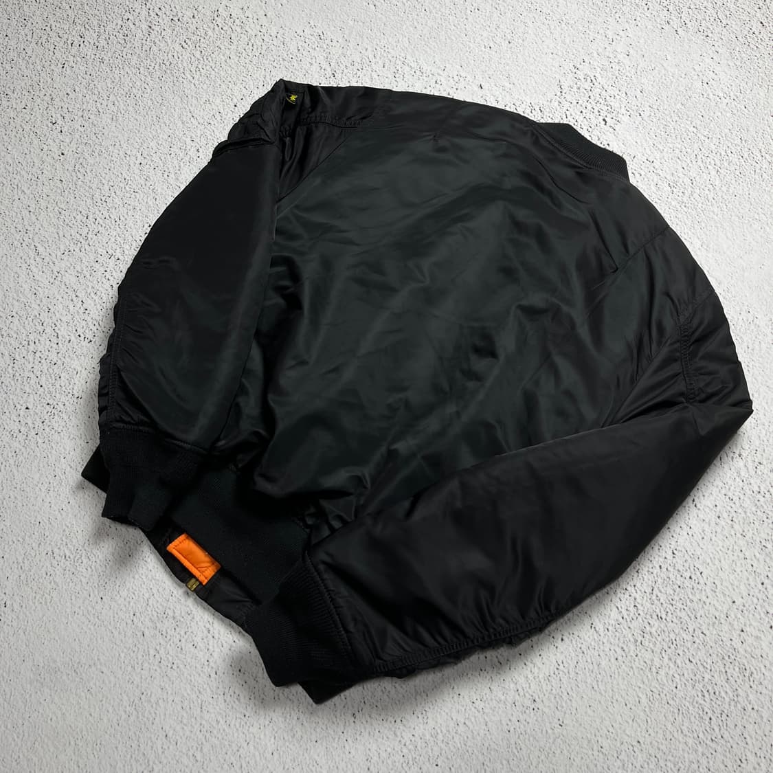 Alpha Industries MA-1 Flight Jacket 상품이미지7