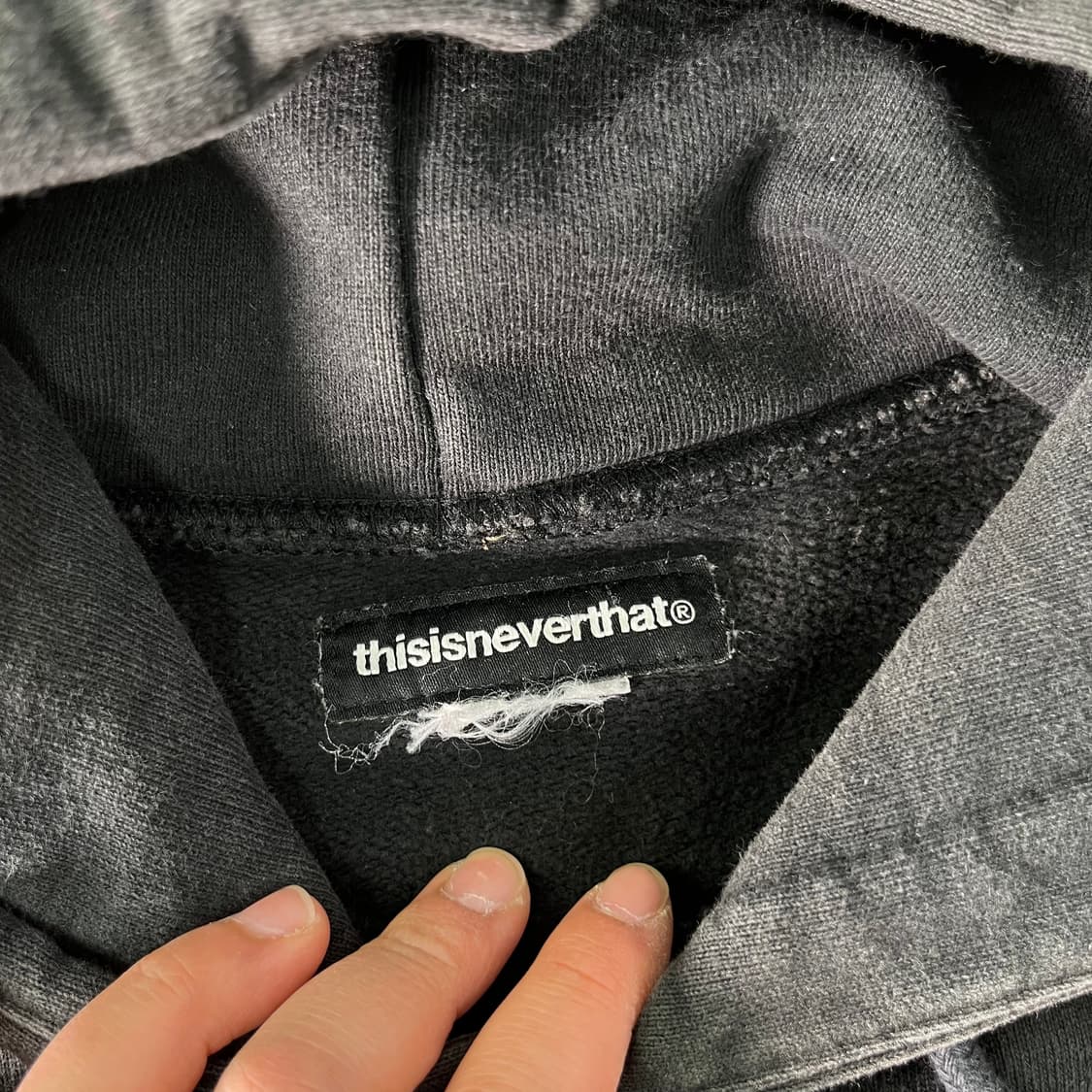 100 디스이즈네버댓 후드티 상품이미지3