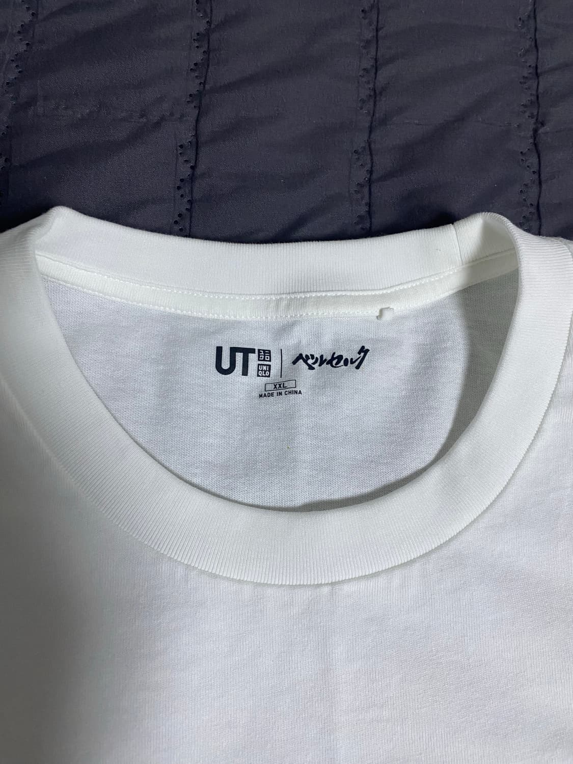 유니클로 베르세르크 반팔티 상품이미지4