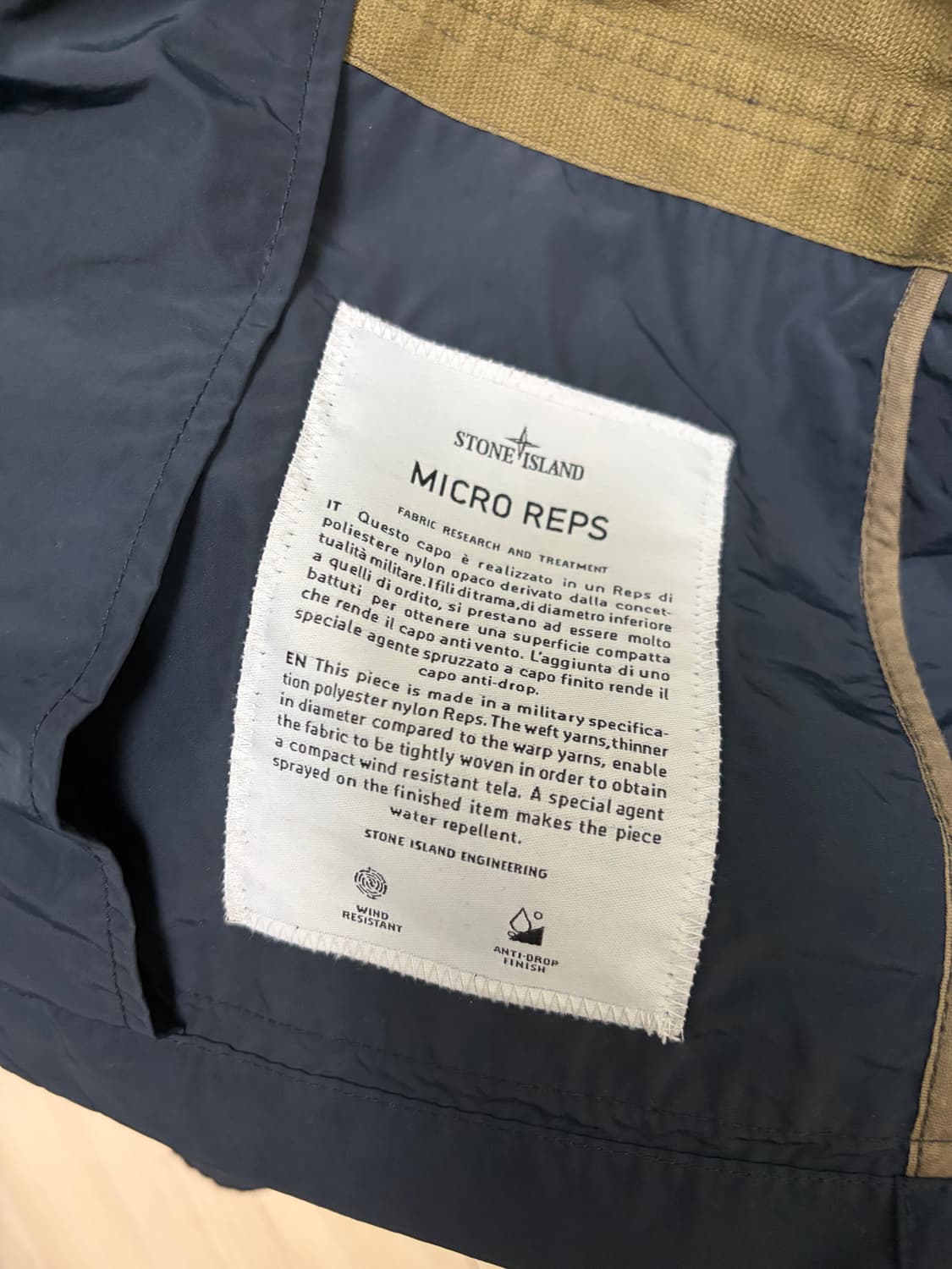 스톤아일랜드 마이크로랩스 나일론 필드자켓 상품이미지6