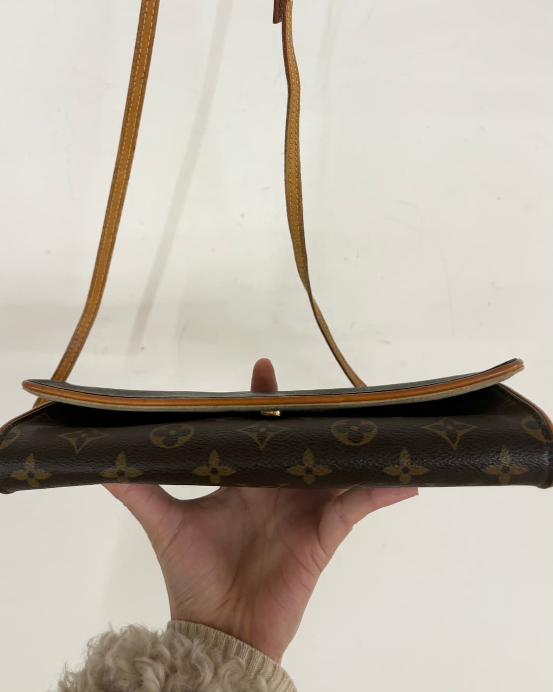 루이비통 모노그램 포쉐트 트윈 GM 숄더백 상품이미지6