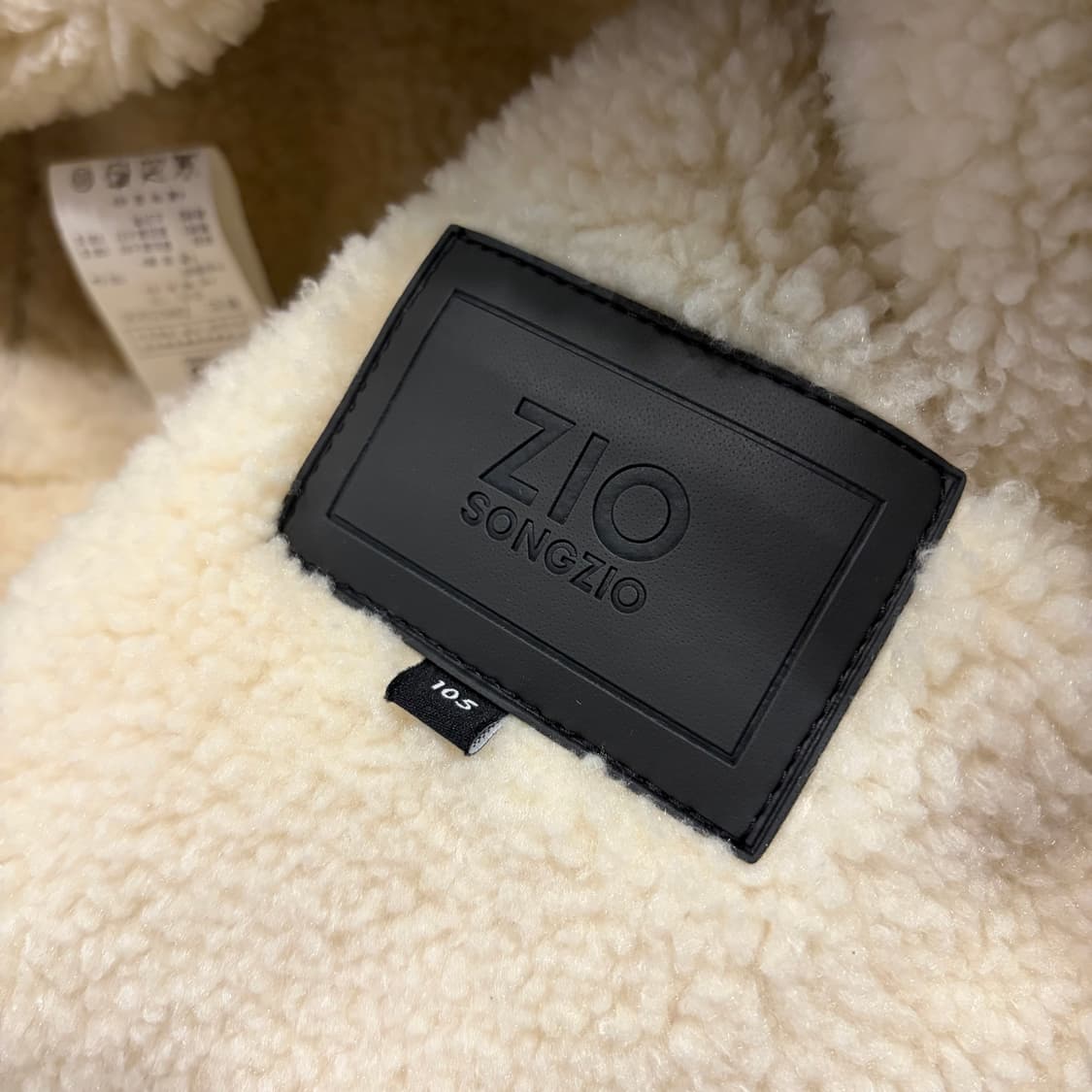 [105] 21FW 지오송지오 블랙 무스탕 소가죽 레더 코트 D406 상품이미지8