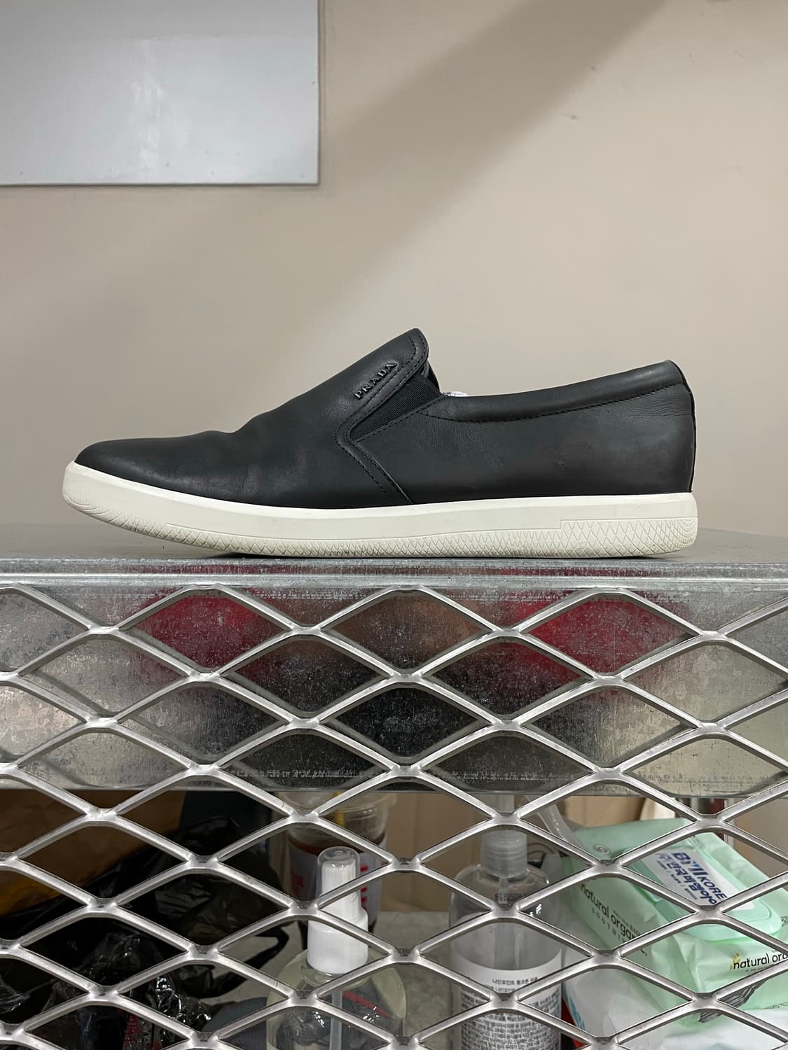 프라다 레더 슬립온 8 (gr-4390) 상품이미지1