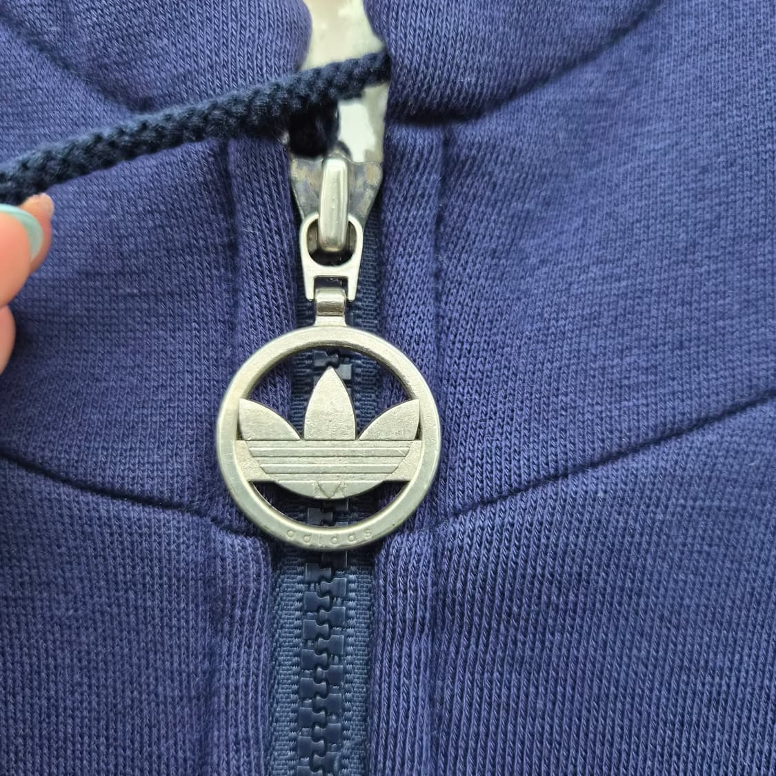 아디다스 레인보우 로고 후드집업 남성 L 상품이미지4