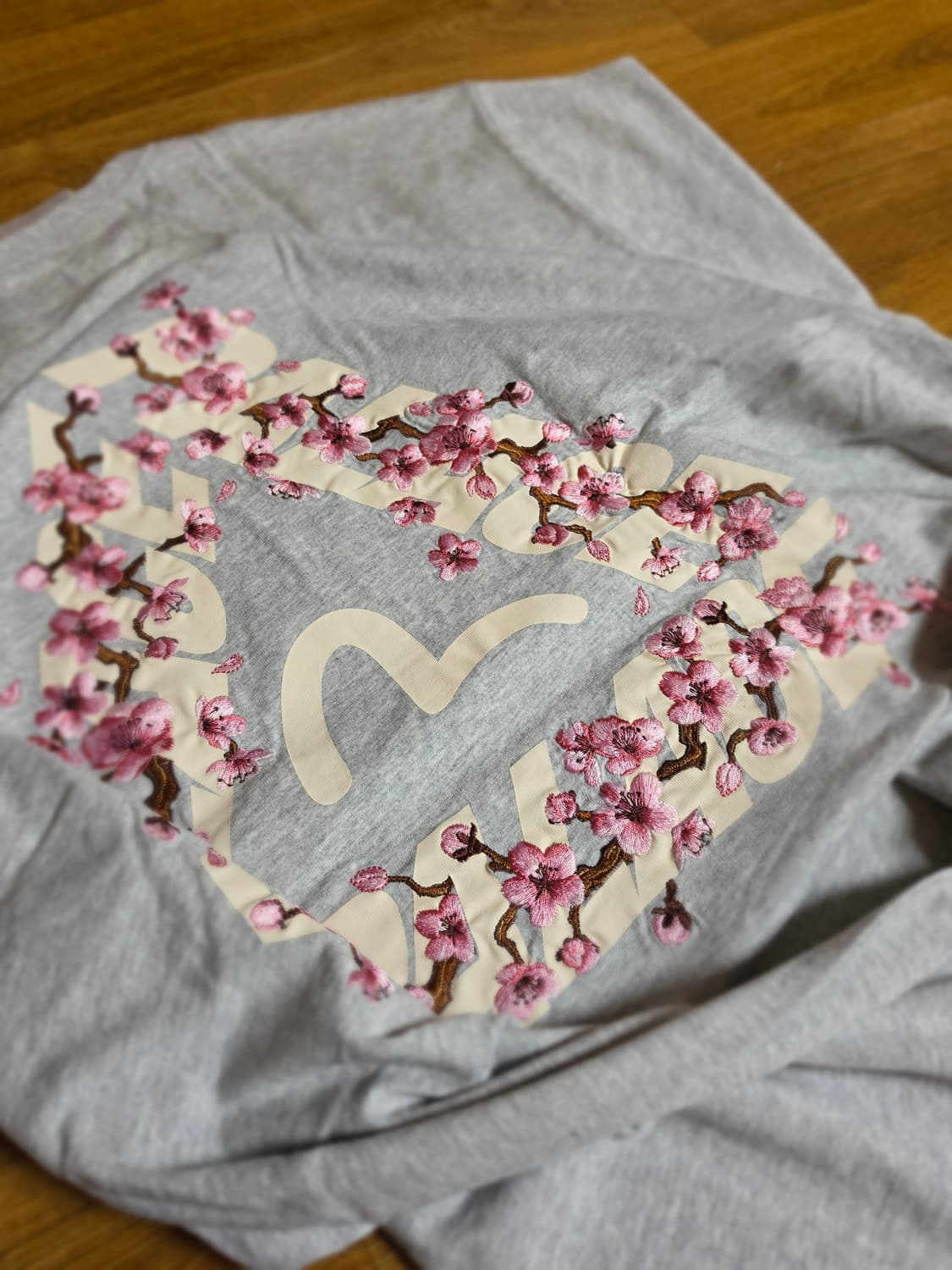 [XXL]팔라스X에비수 벚꽃자수 티 상품이미지1