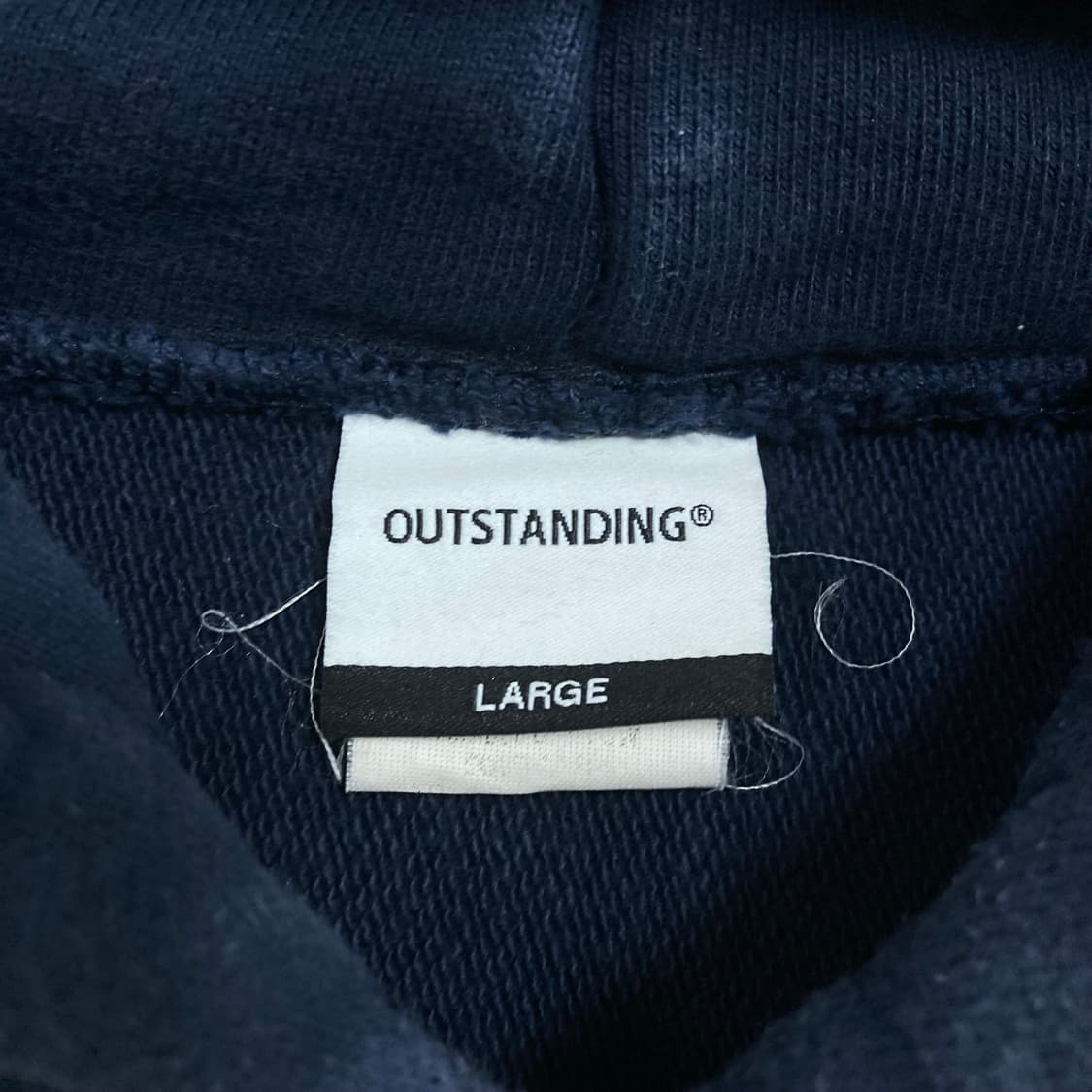 아웃스탠딩 빅로고 네이비 후드티 상품이미지3