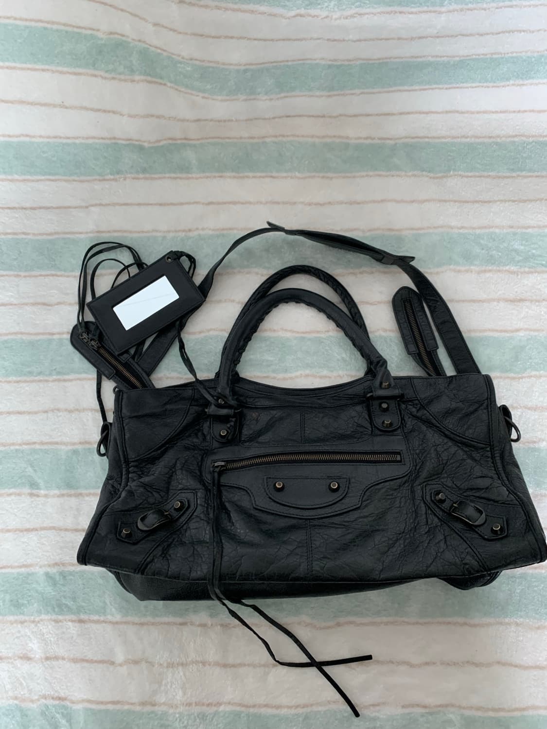 발렌시아가 시티백 모터백 라지 블랙 상품이미지4