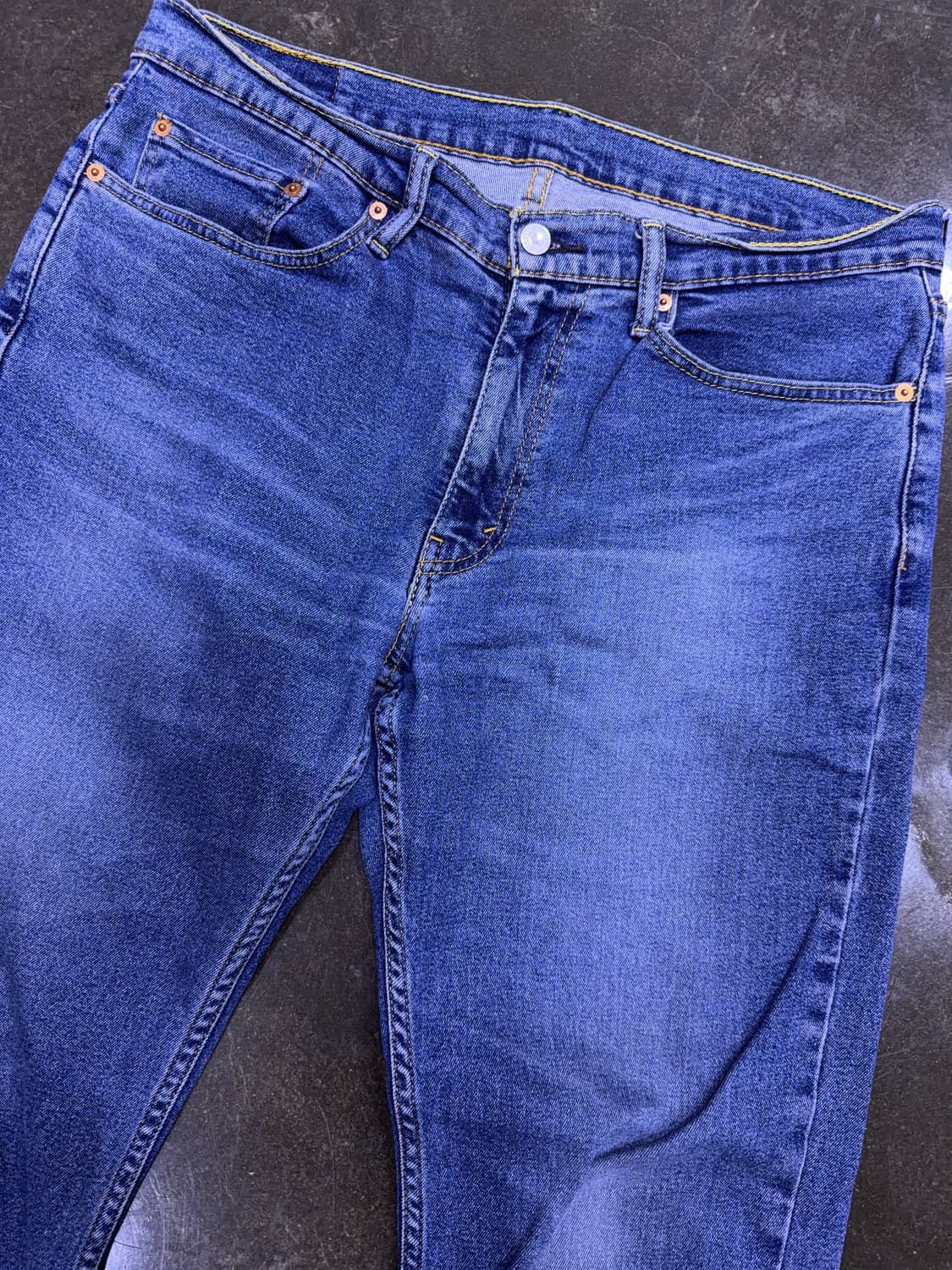 리바이스 514 스트레이트핏 중청 워싱 블루 데님팬츠 34 상품이미지3