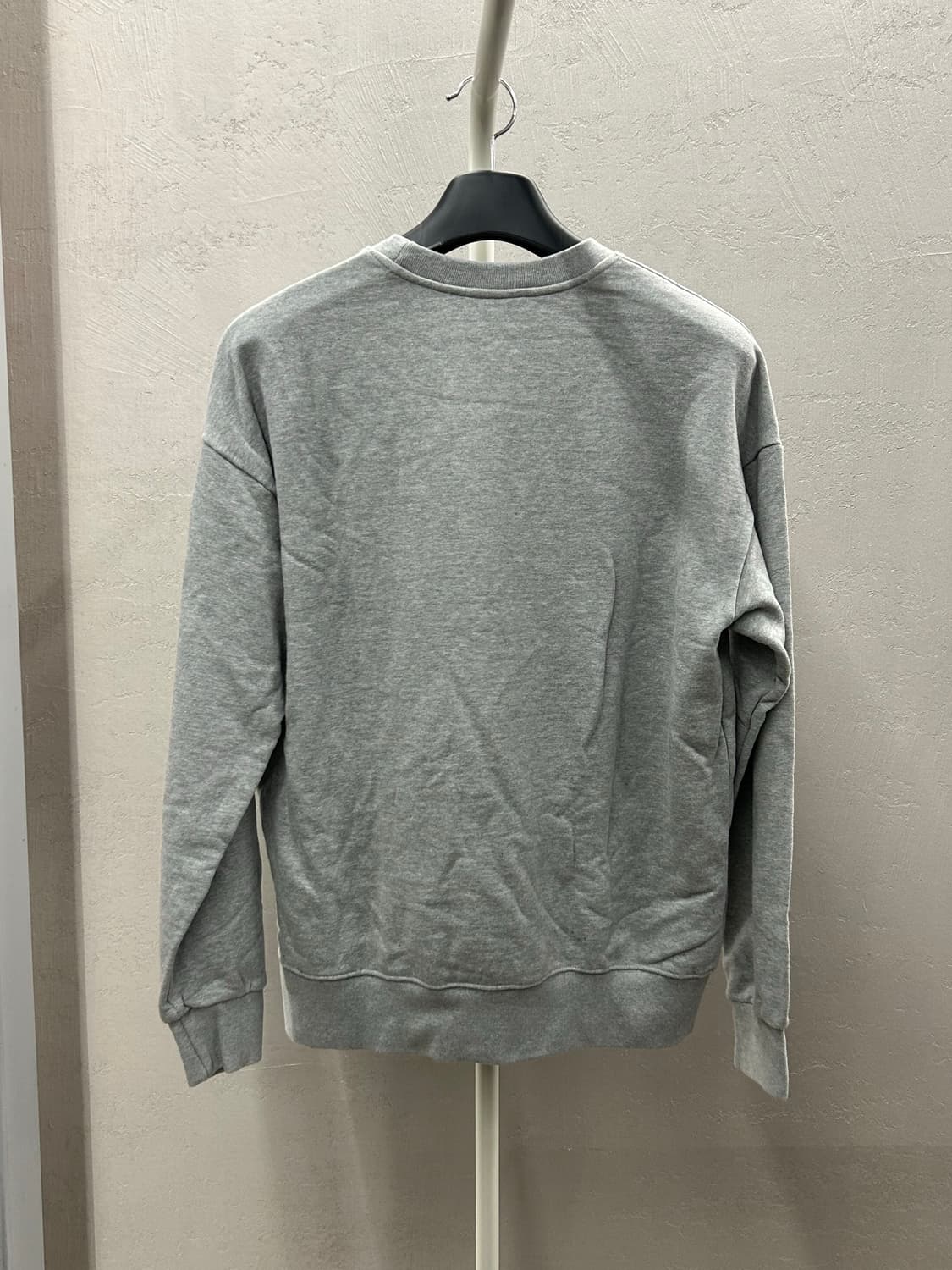 곤니치와 봉쥬르 자수 맨투맨 상품이미지3