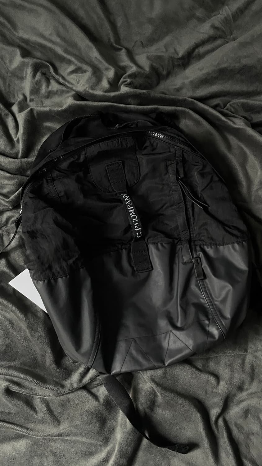 C.P. Company 나일론 라운디드 b 블랙 백팩 택포 새상품 상품이미지2