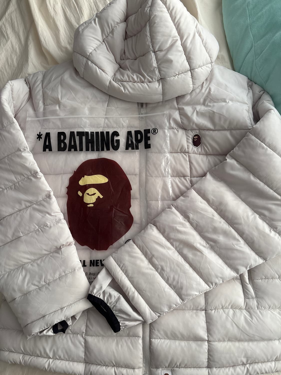 베이프 경량패딩 상품이미지1