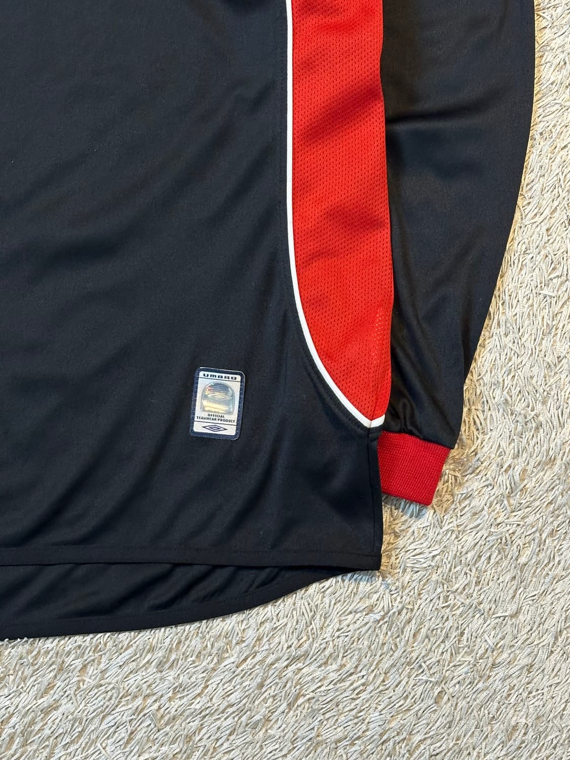 엄브로 UMBRO 올드스쿨 기능성 배색 긴팔 티셔츠 상품이미지3