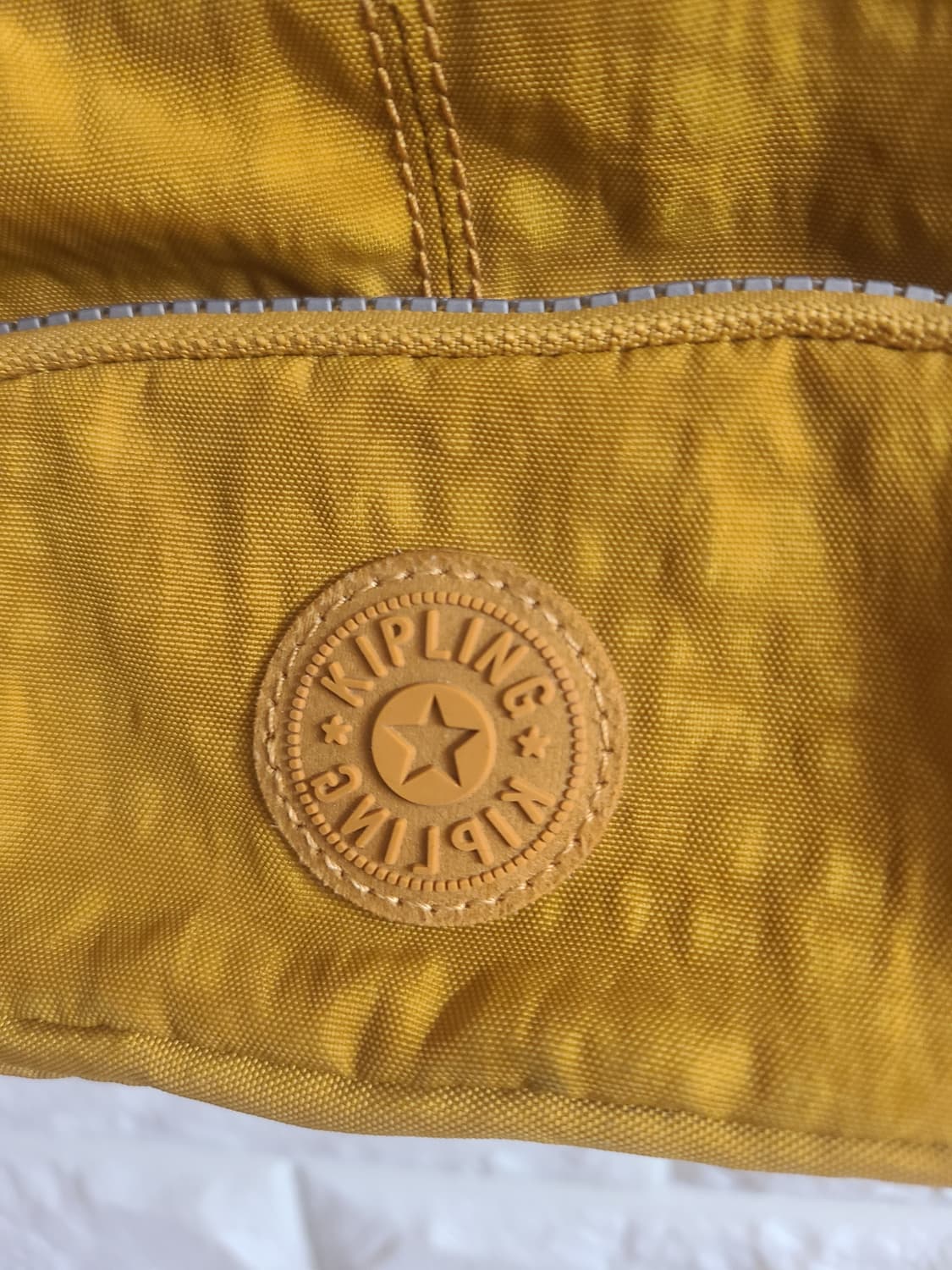 키플링 옐로우 미니 크로스백 가방 상품이미지3