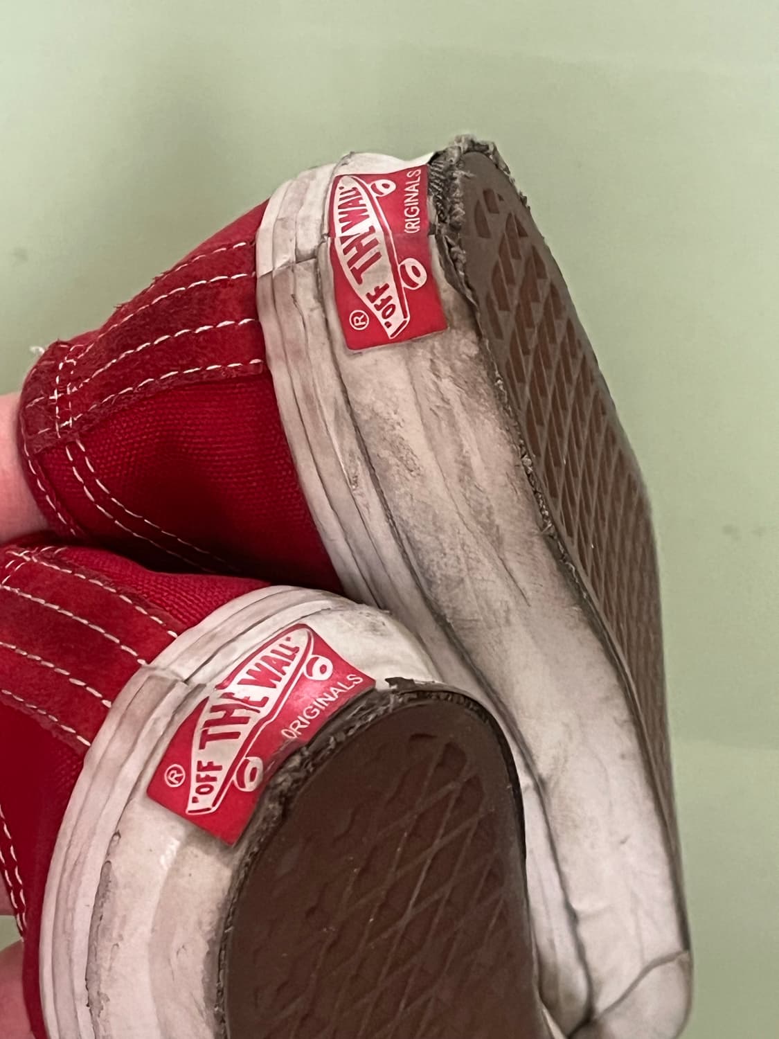 반스 어센틱 볼트 레드 260 상품이미지3